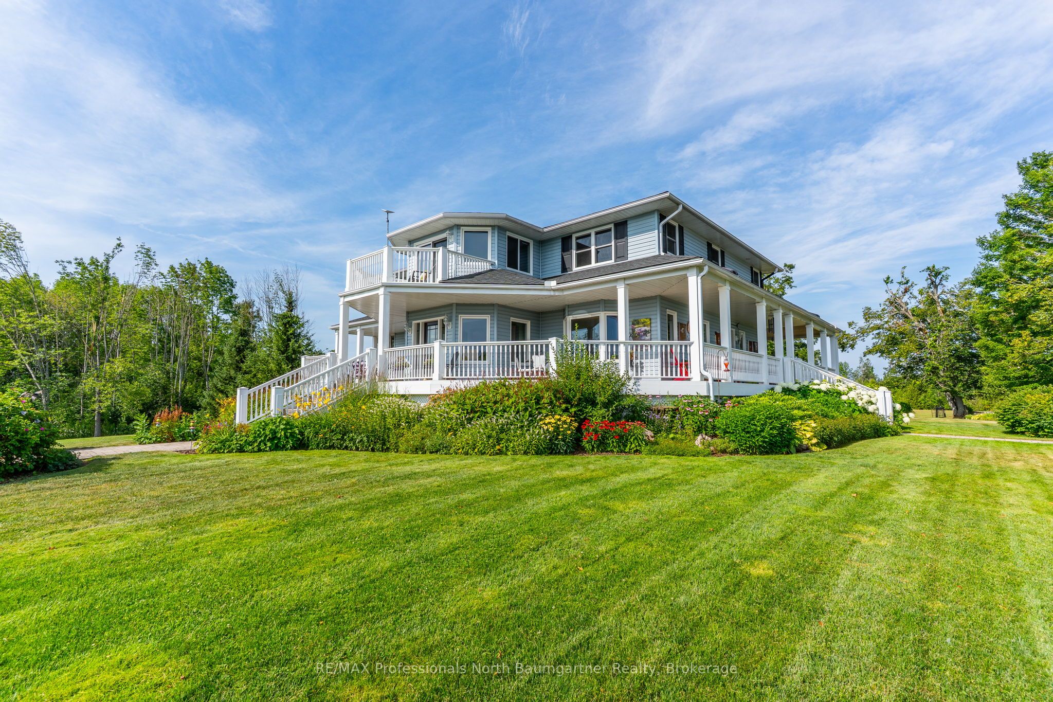 451 Fairbairn Road Property Photo 1