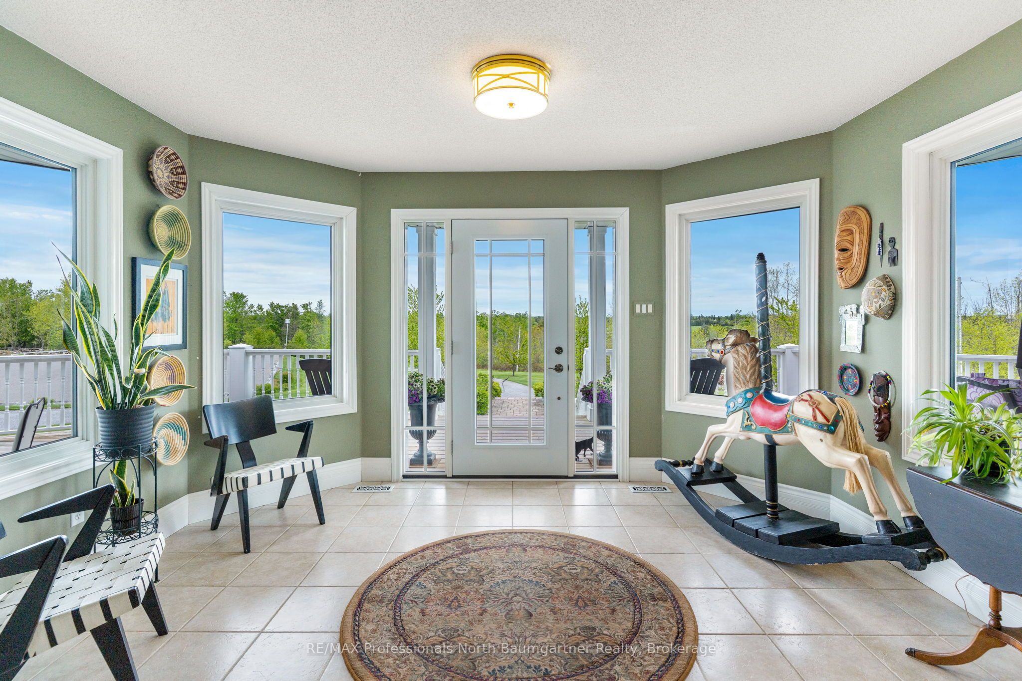451 Fairbairn Road Property Photo 6