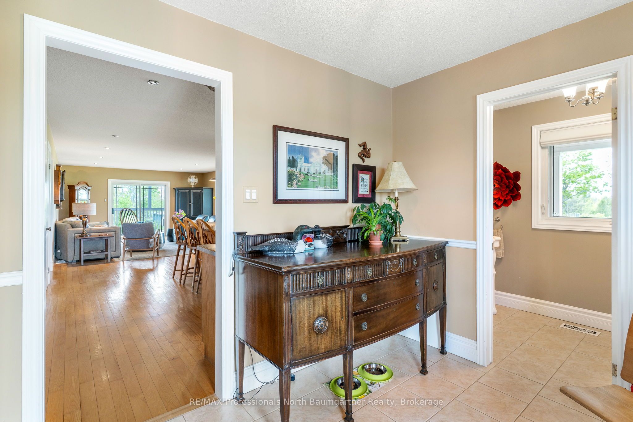 451 Fairbairn Road Property Photo 11