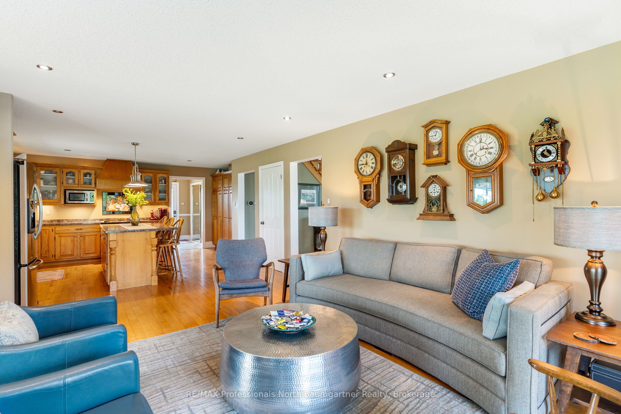 451 Fairbairn Road Property Photo 15