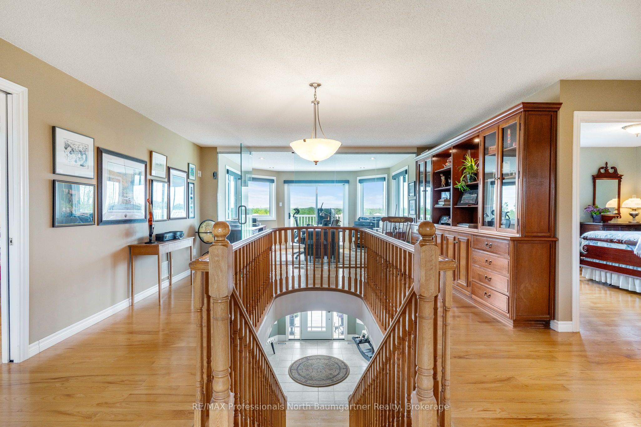 451 Fairbairn Road Property Photo 18