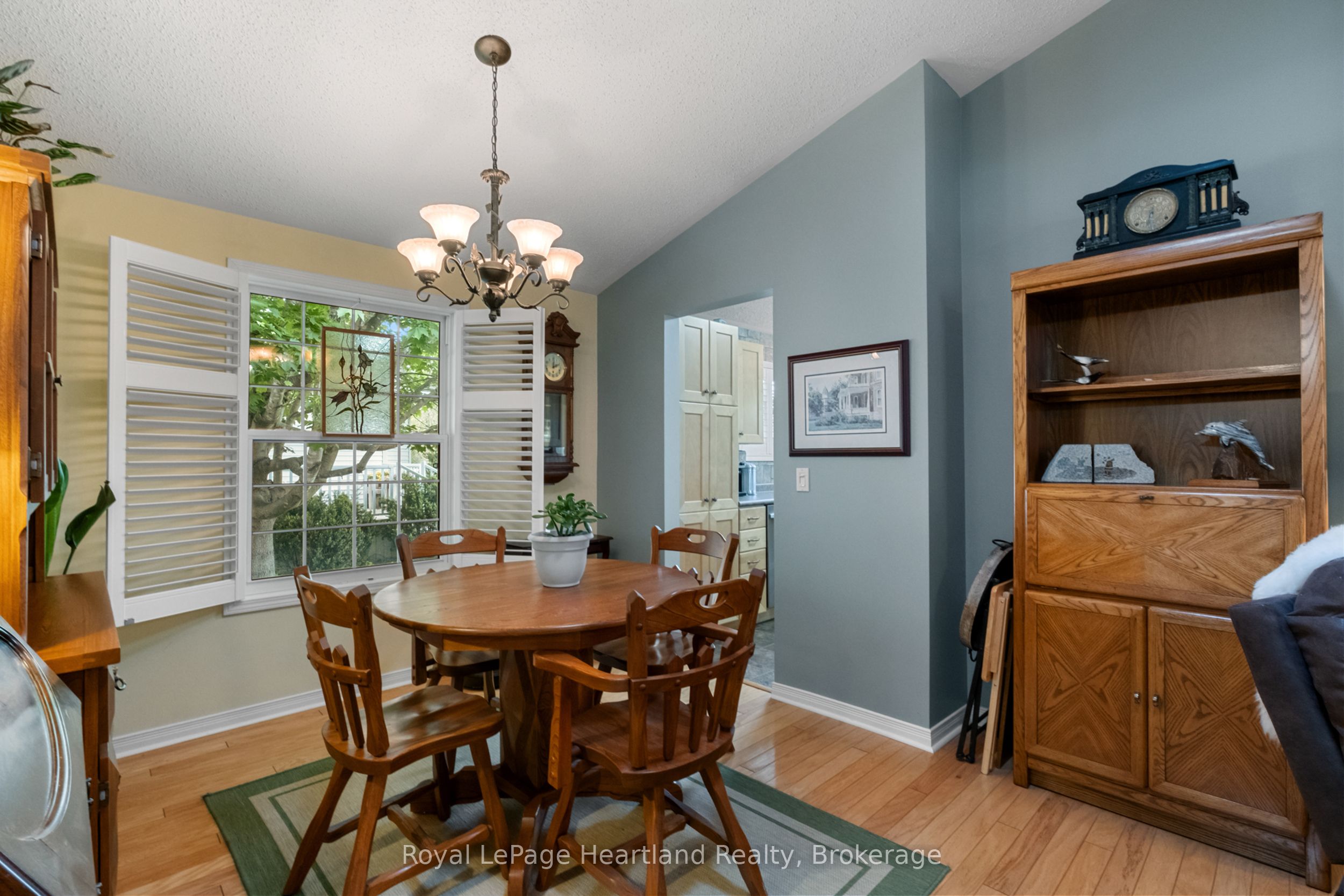 81402 Champlain Boulevard Property Photo 9
