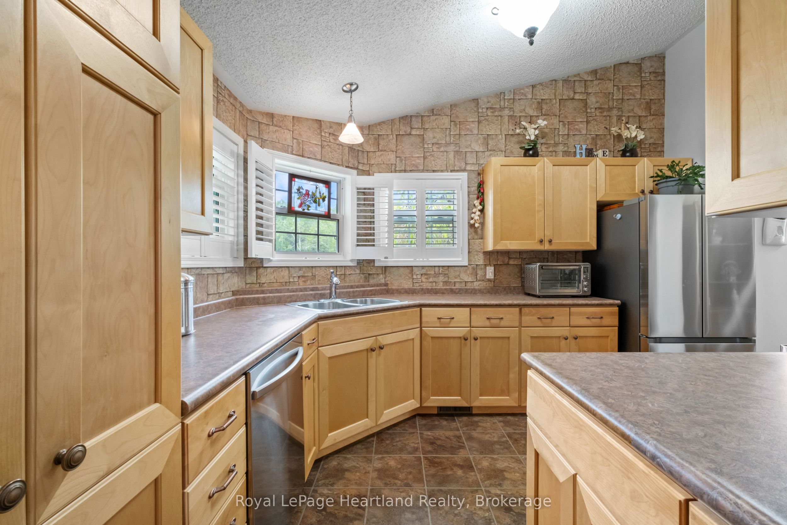 81402 Champlain Boulevard Property Photo 10