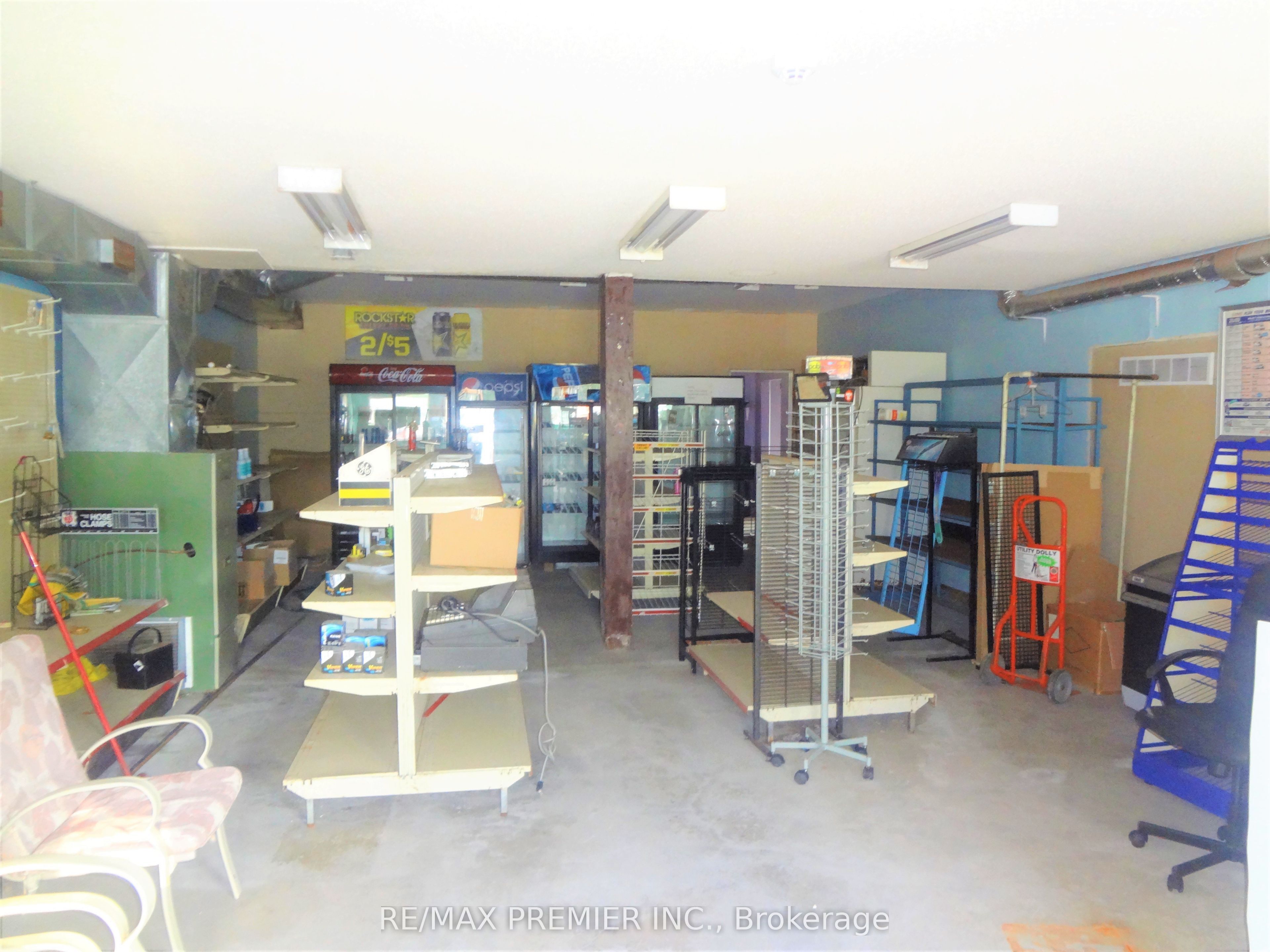 33 Main Street Property Photo 6