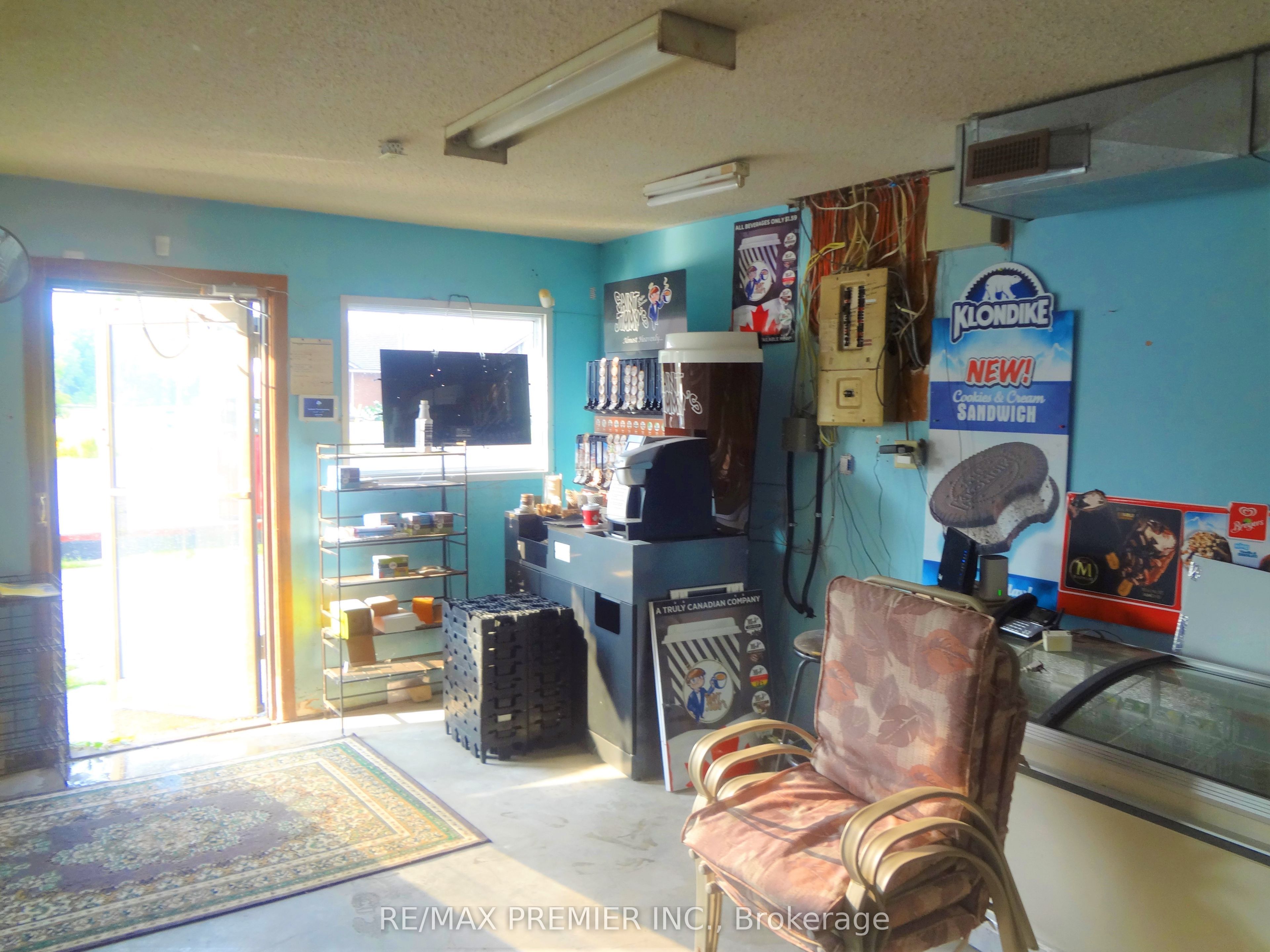 33 Main Street Property Photo 20