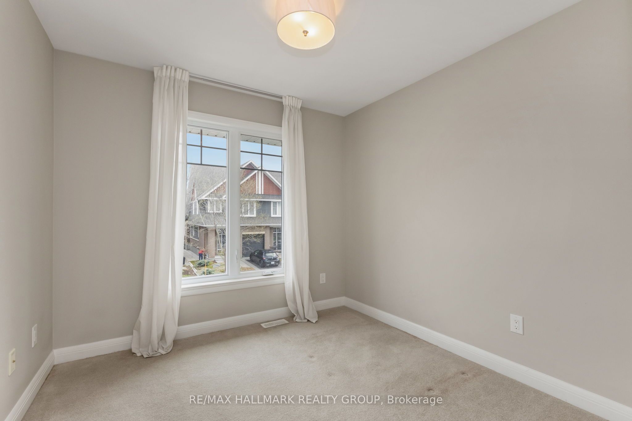 454 Kilspindie Ridge Property Photo 22