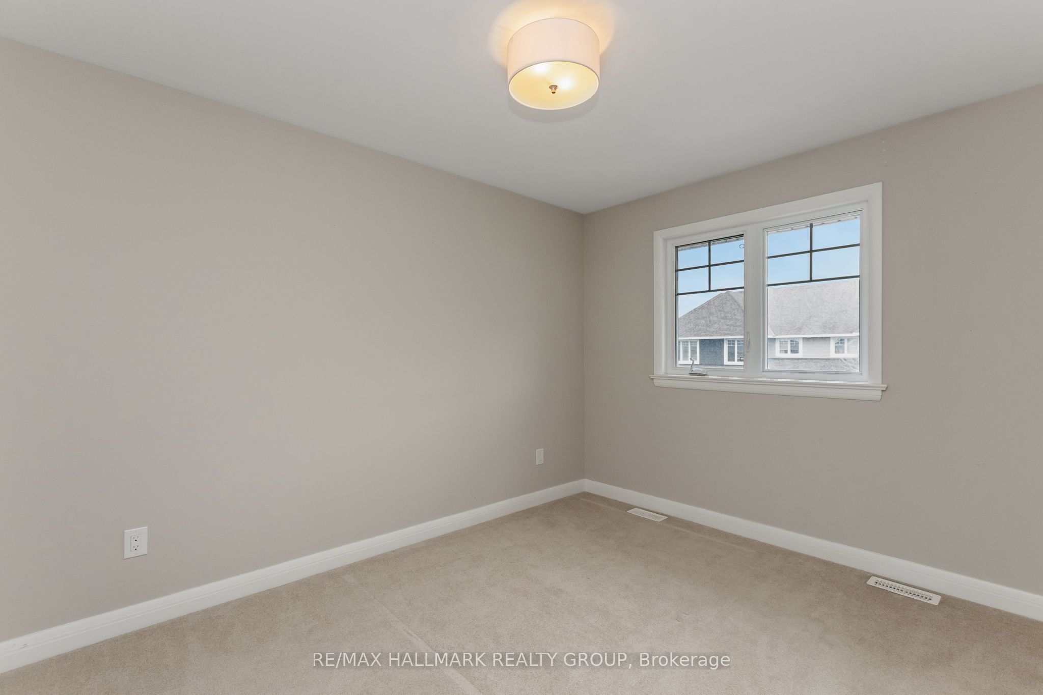 454 Kilspindie Ridge Property Photo 25