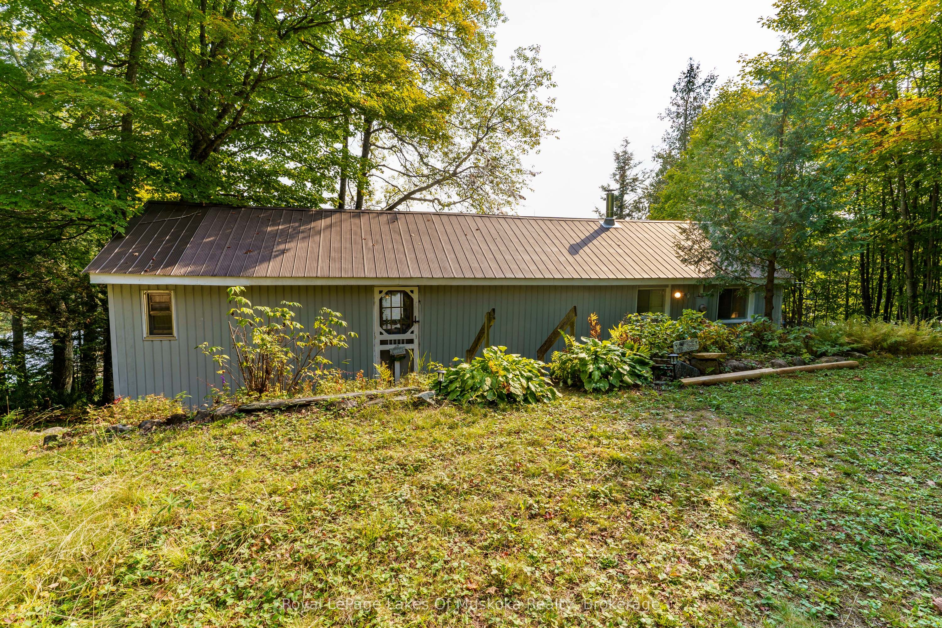 1119 Grist Mill Lane Property Photo 3