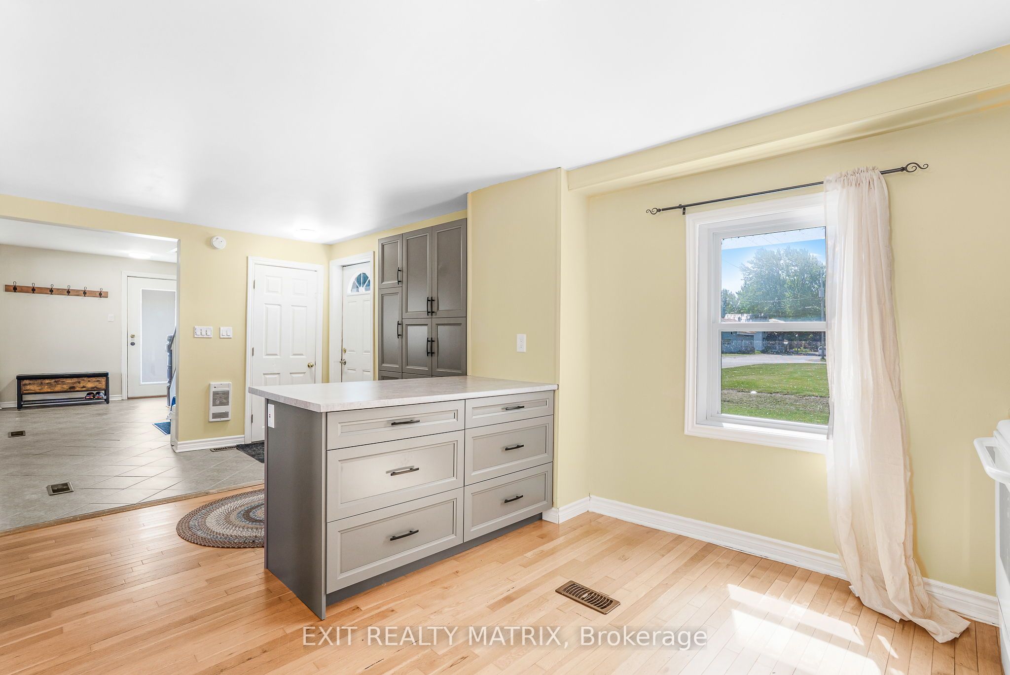 32 Cockburn Street Property Photo 16