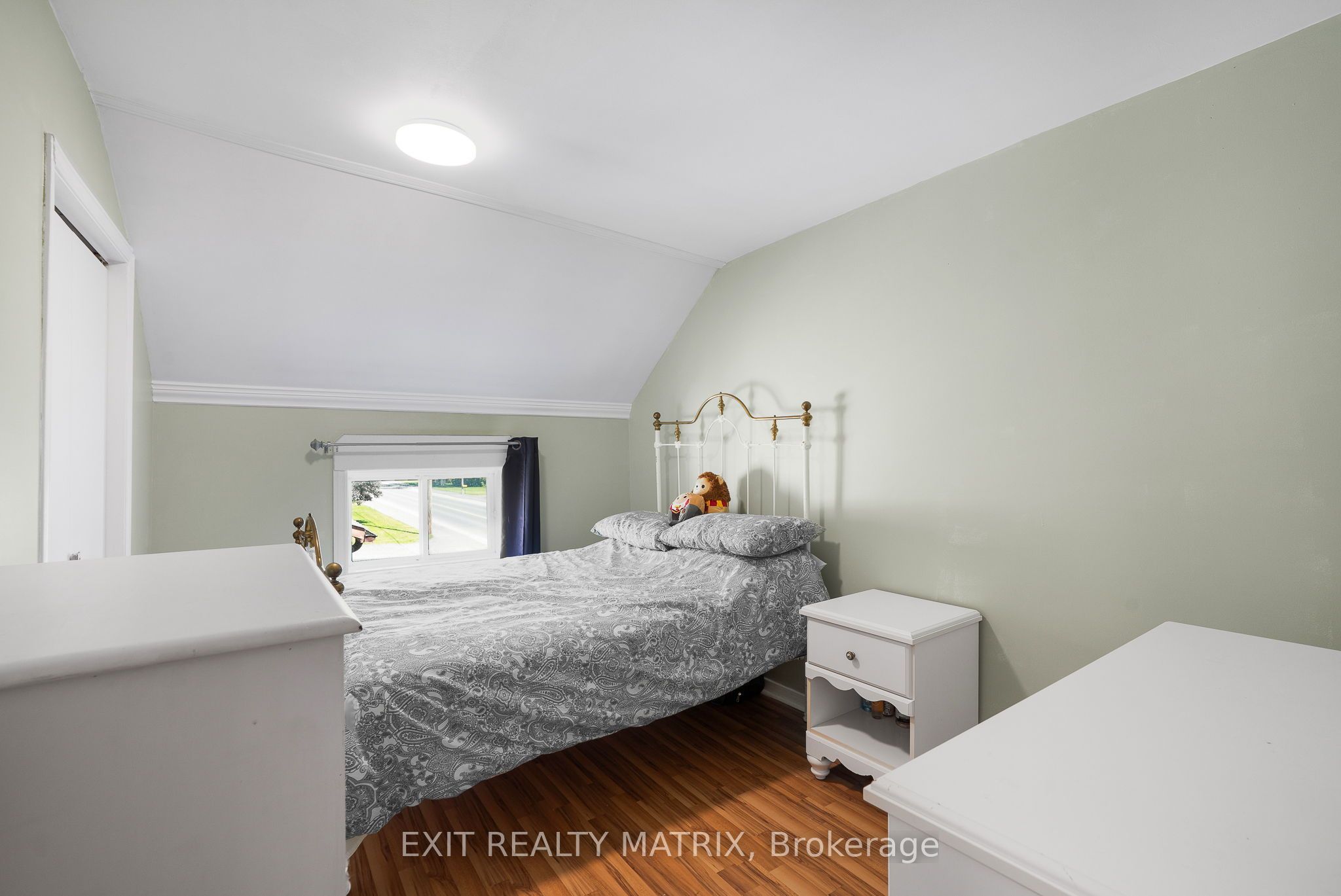 32 Cockburn Street Property Photo 22