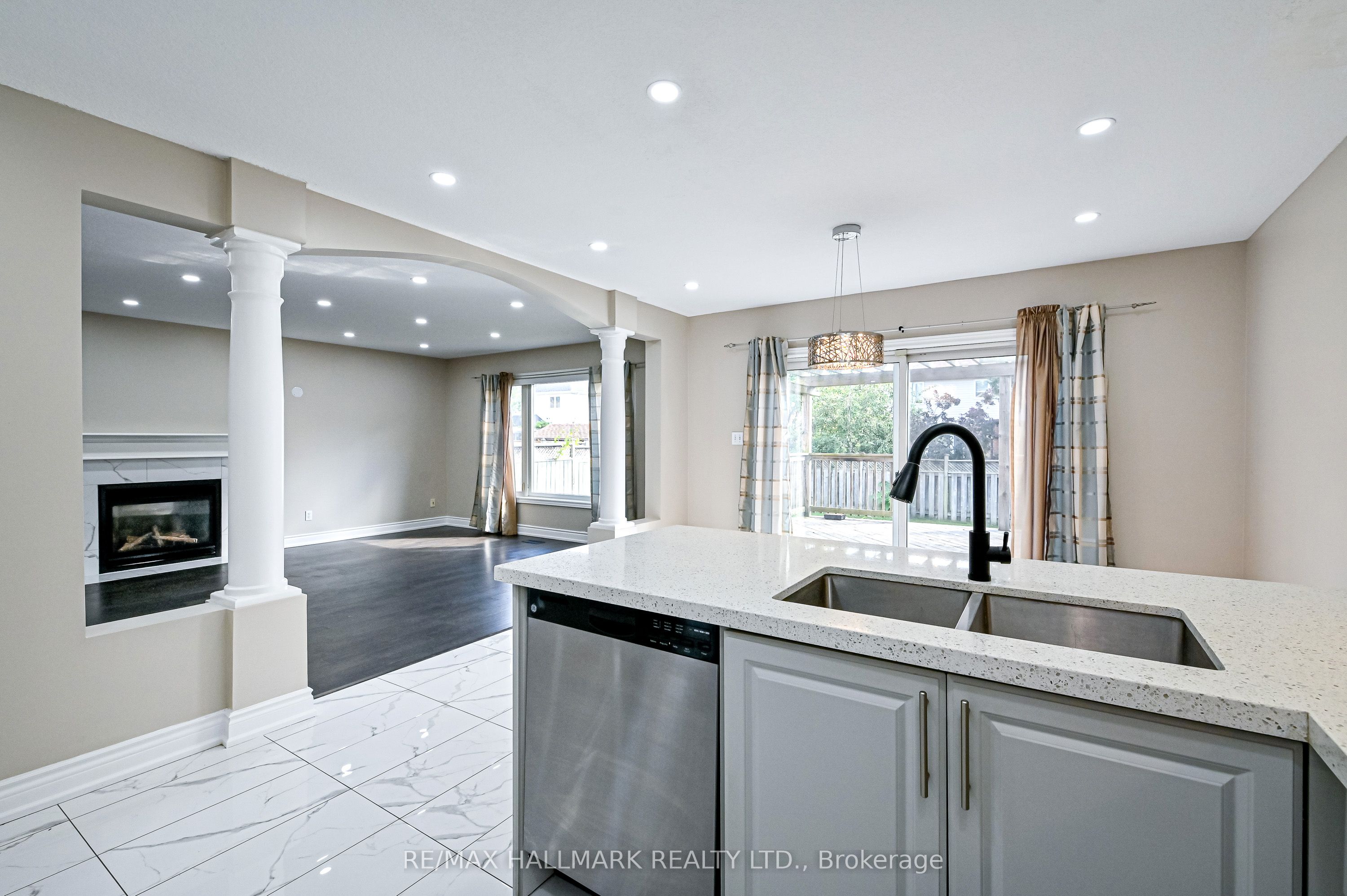 103 Winifred Street Property Photo 13