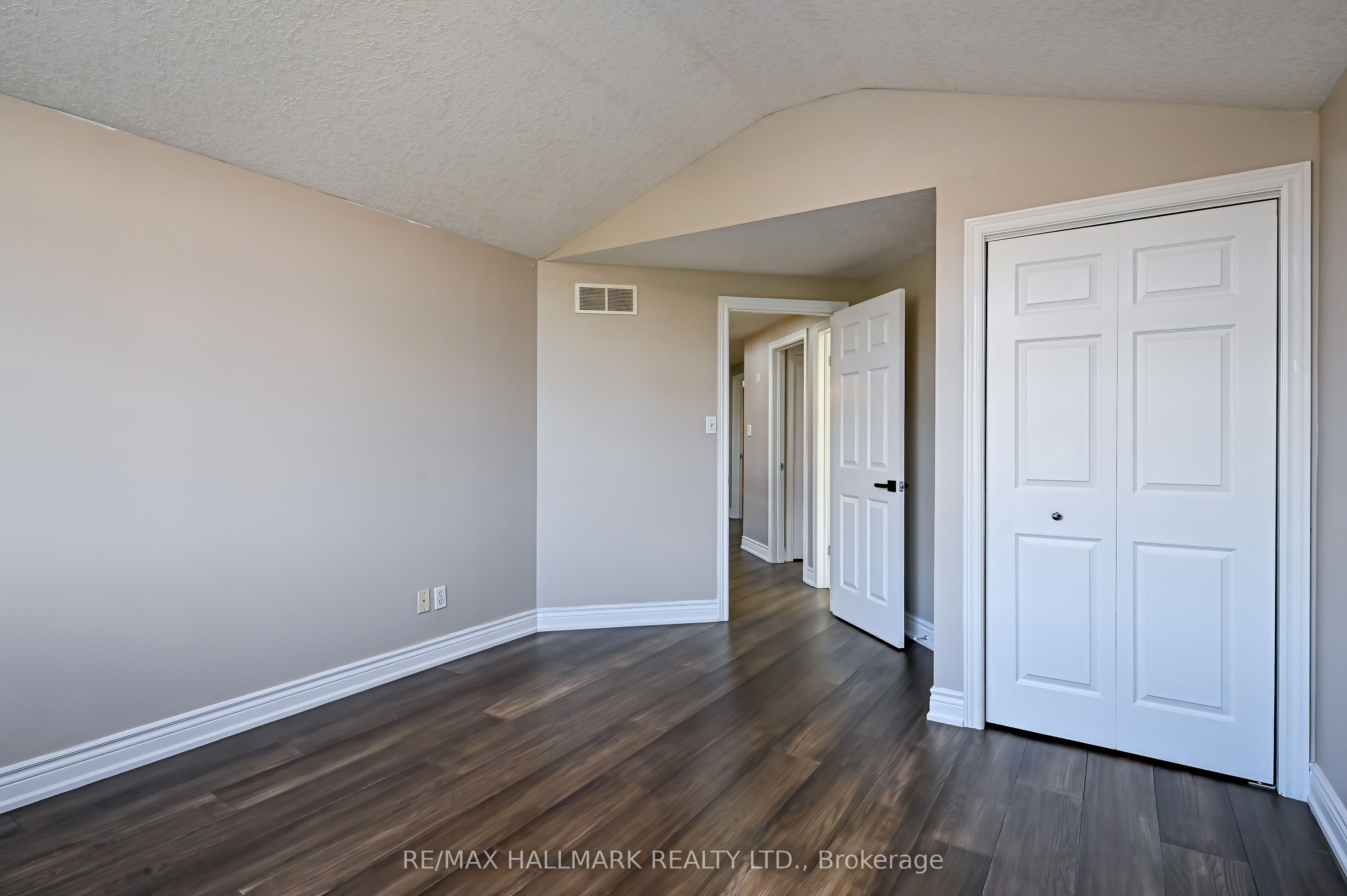 103 Winifred Street Property Photo 17