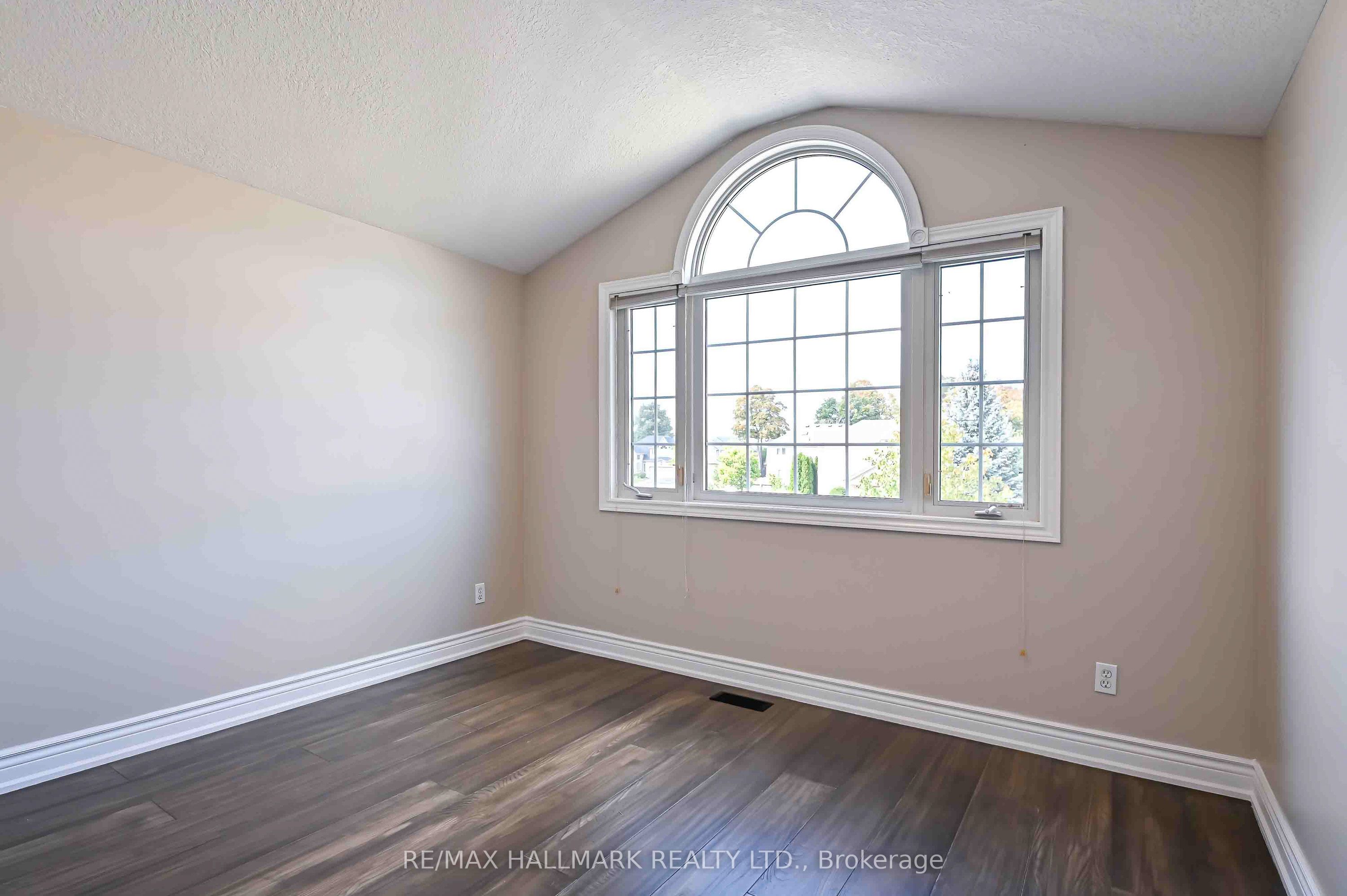 103 Winifred Street Property Photo 18