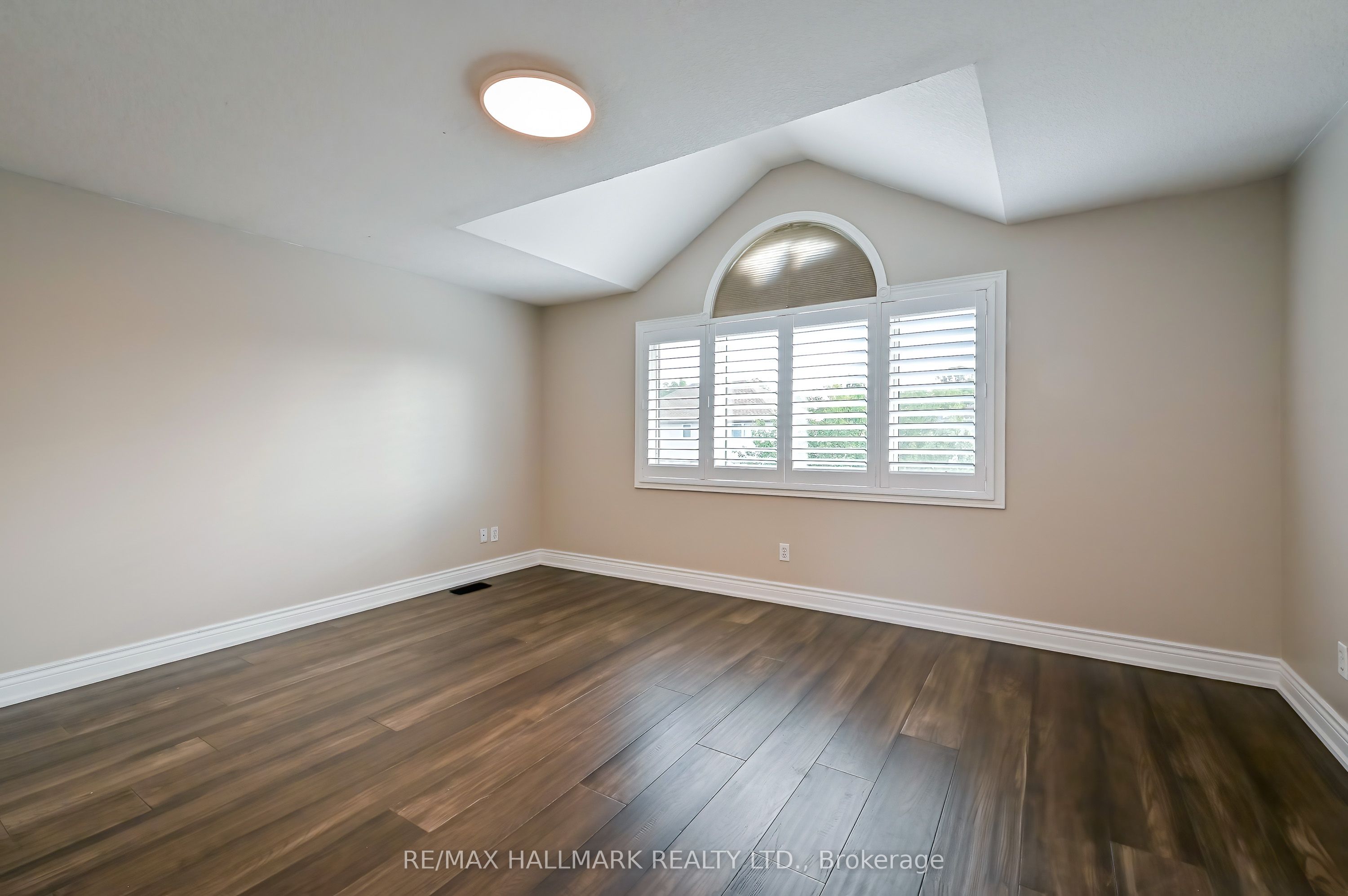 103 Winifred Street Property Photo 23