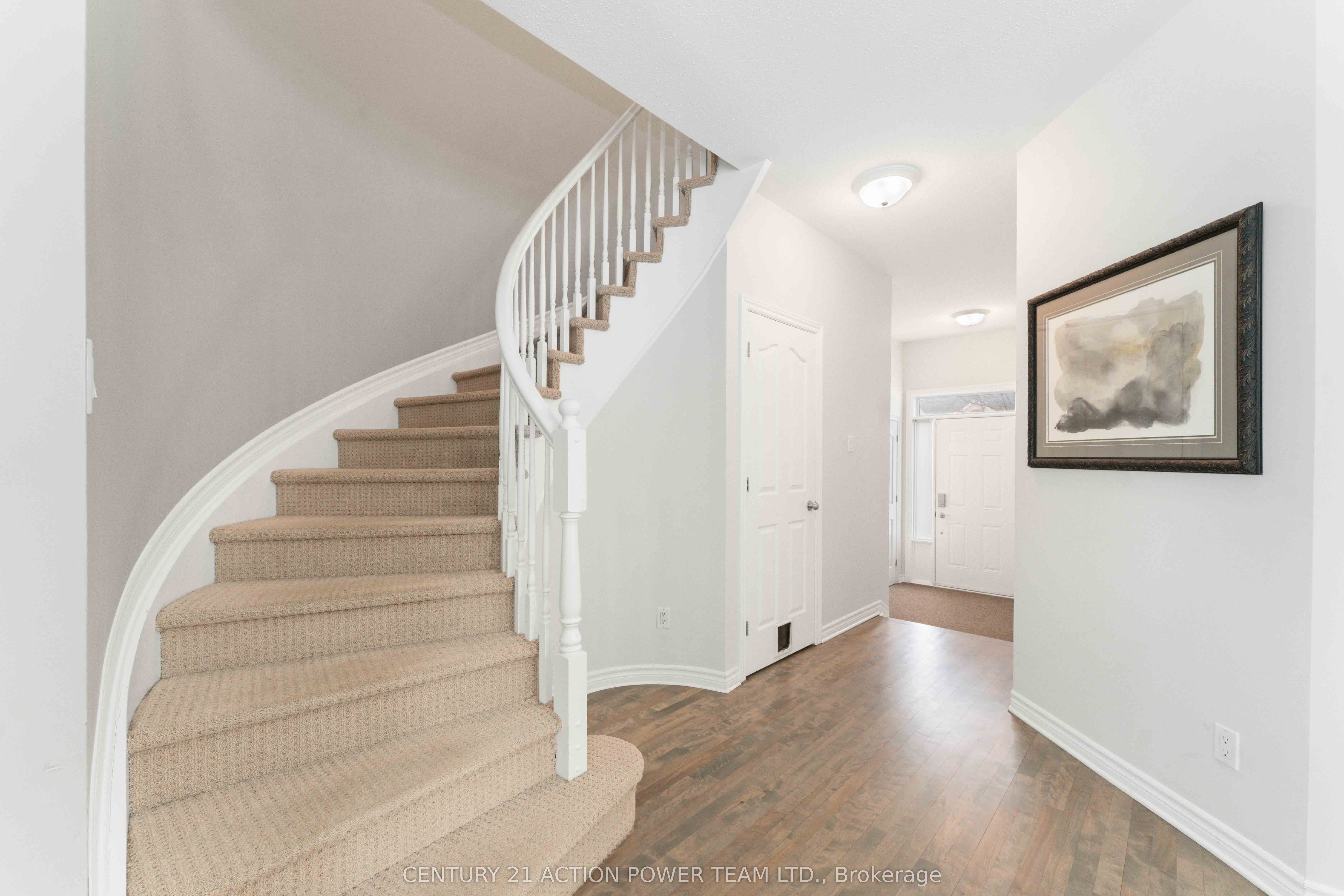 965 Gosnell Terrace Property Photo 8