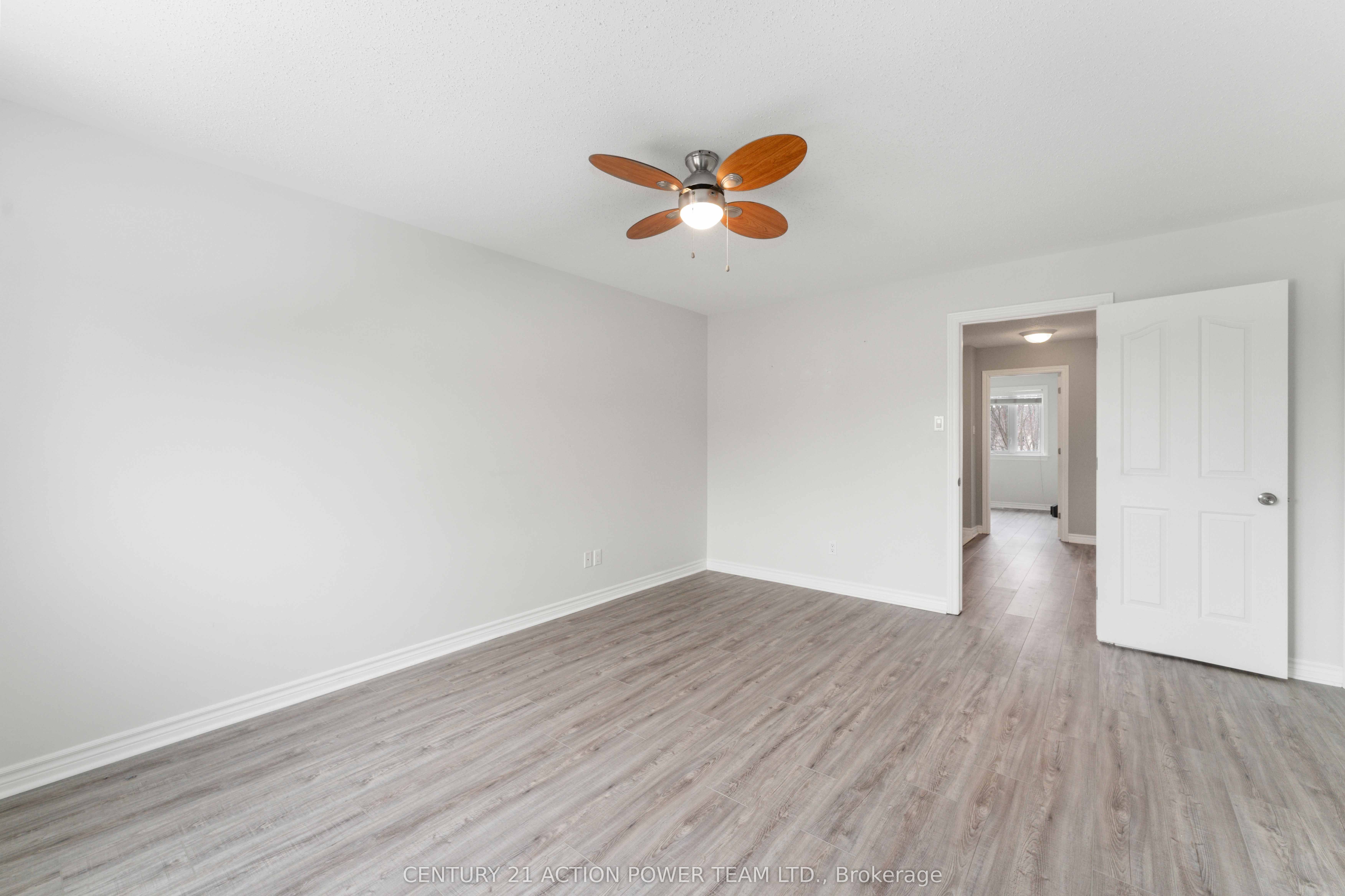 965 Gosnell Terrace Property Photo 30