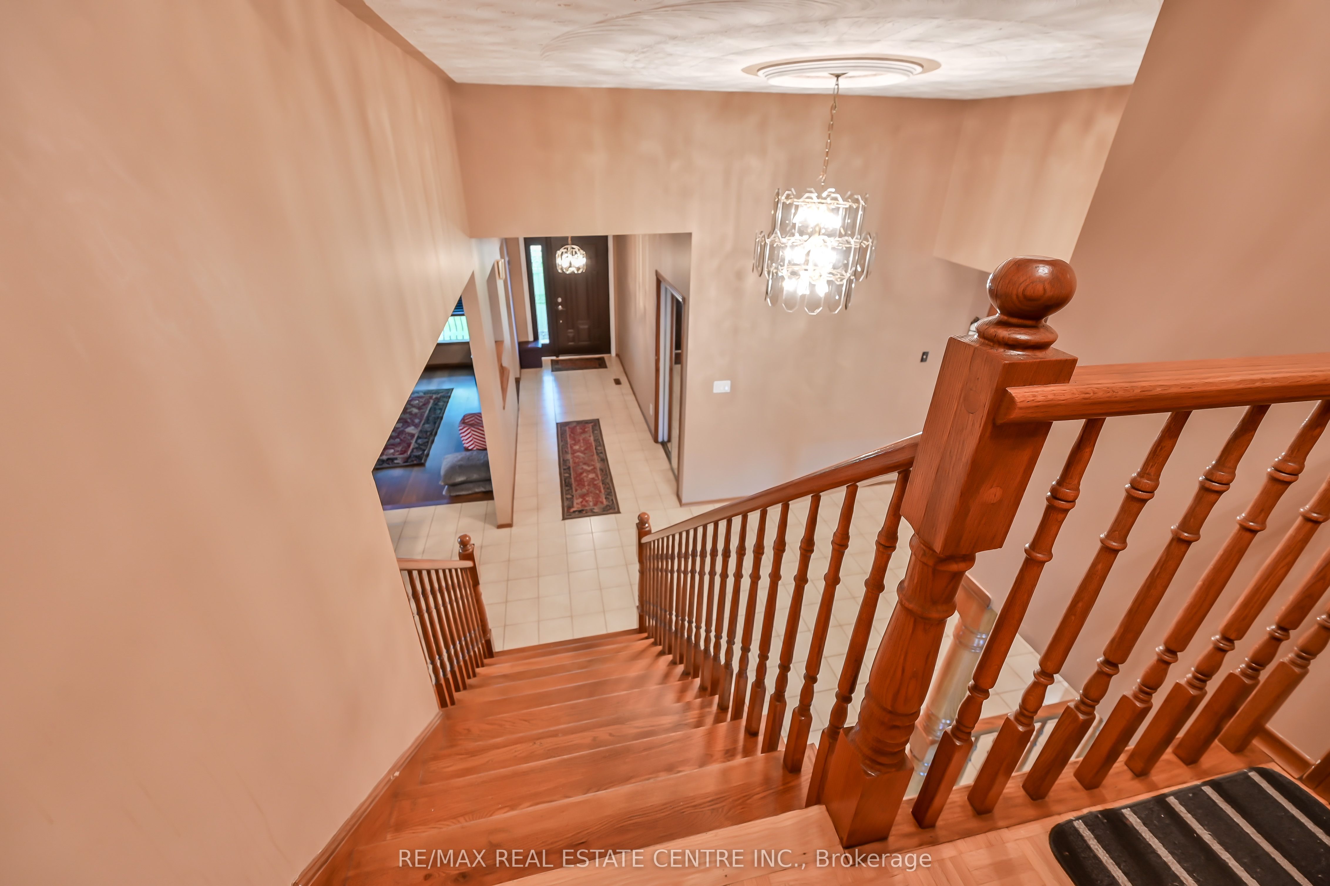 30 Goldcrest Drive Property Photo 16