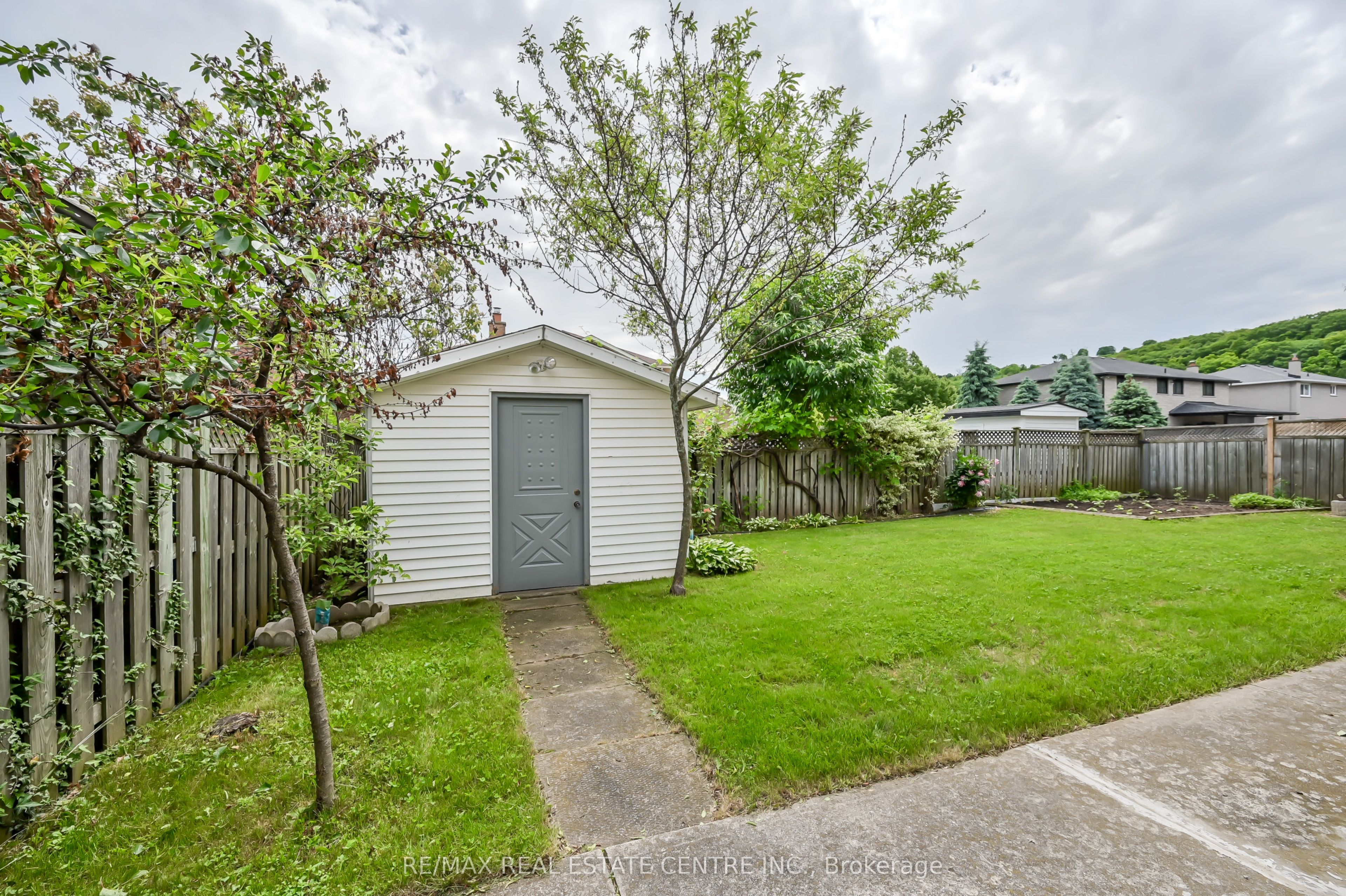 30 Goldcrest Drive Property Photo 38