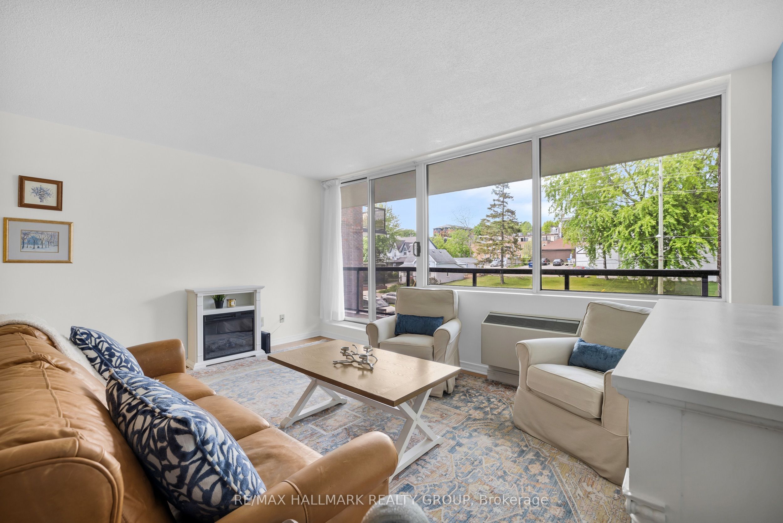 55 Water Street E 405 Property Photo 12