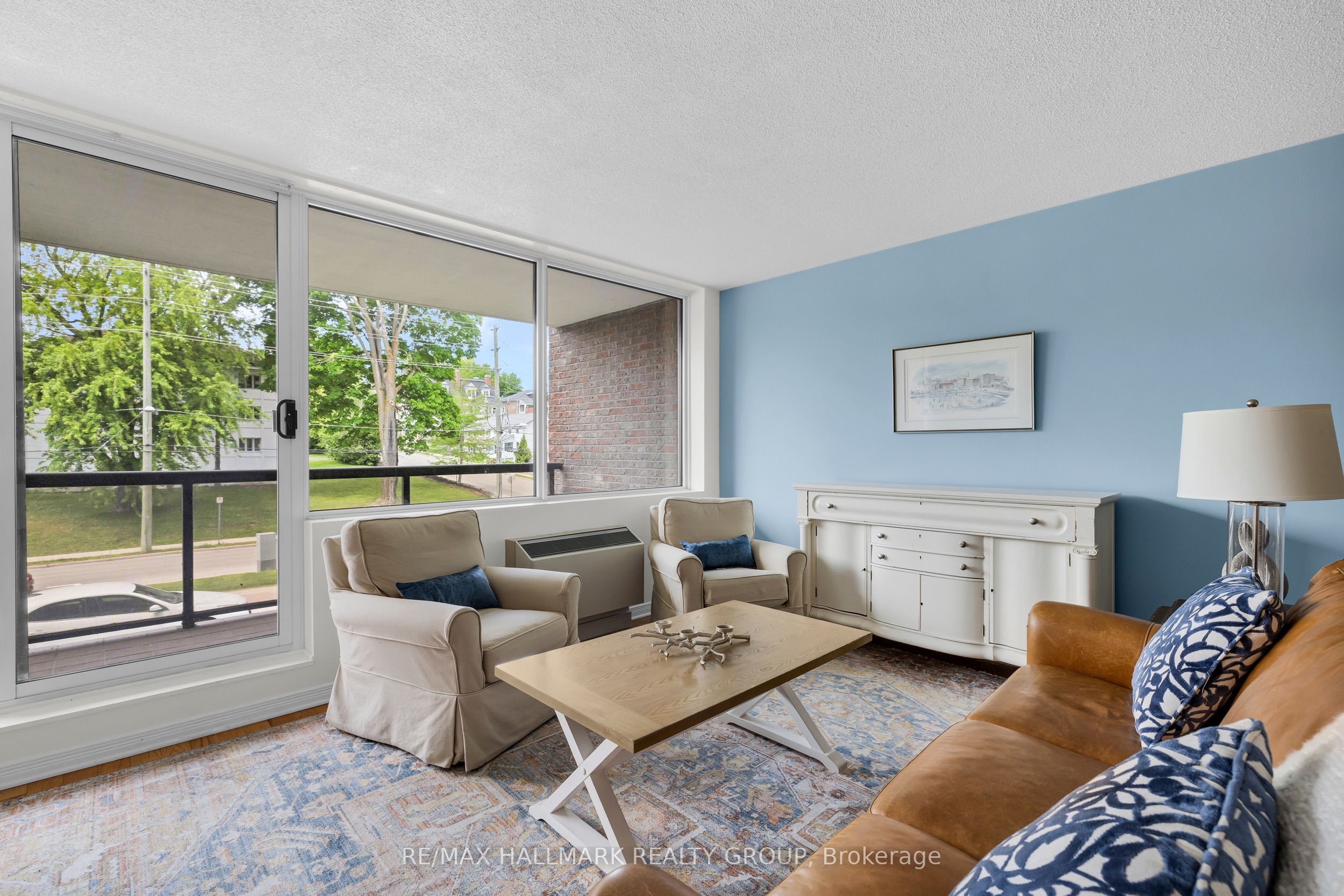 55 Water Street E 405 Property Photo 16