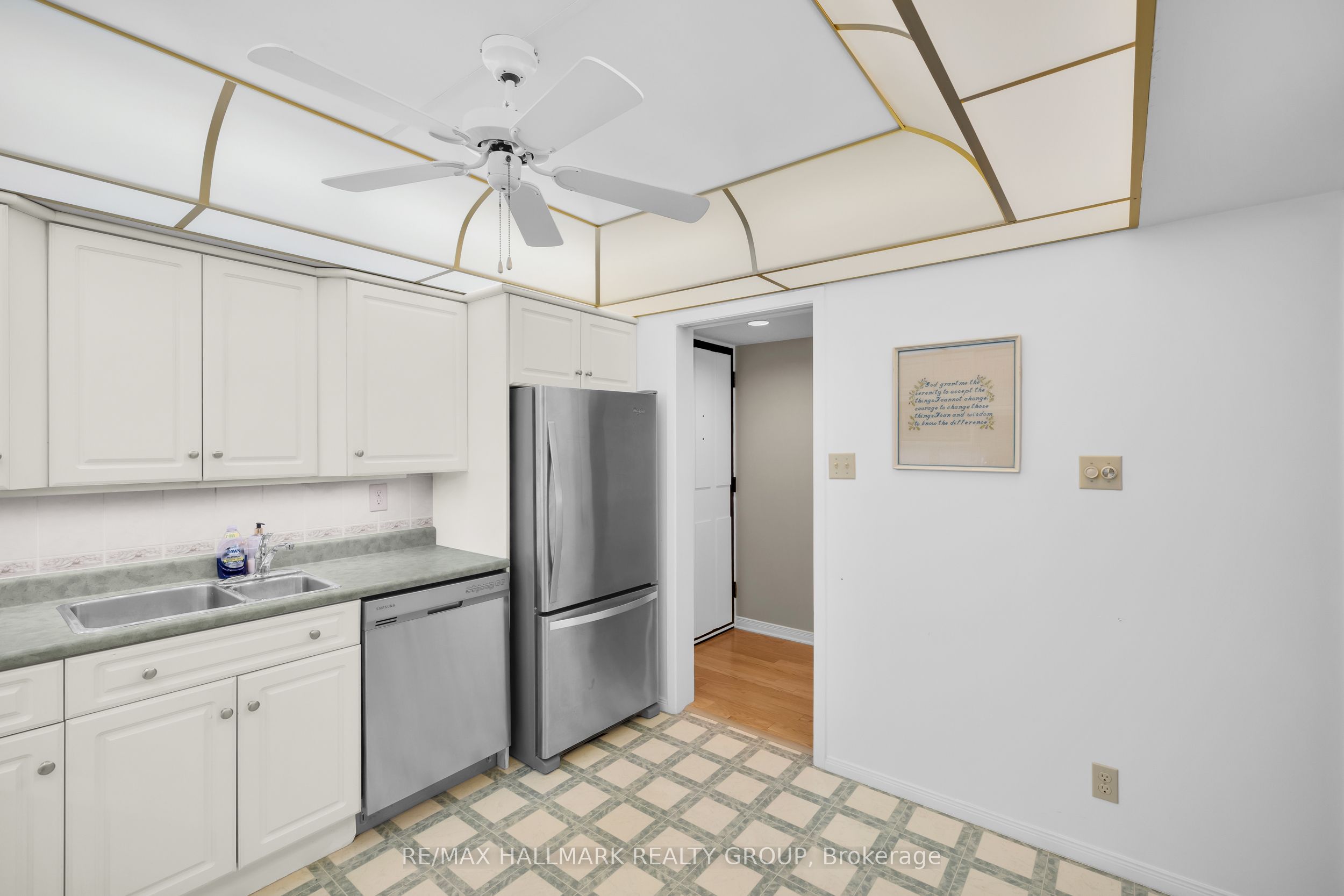55 Water Street E 405 Property Photo 24