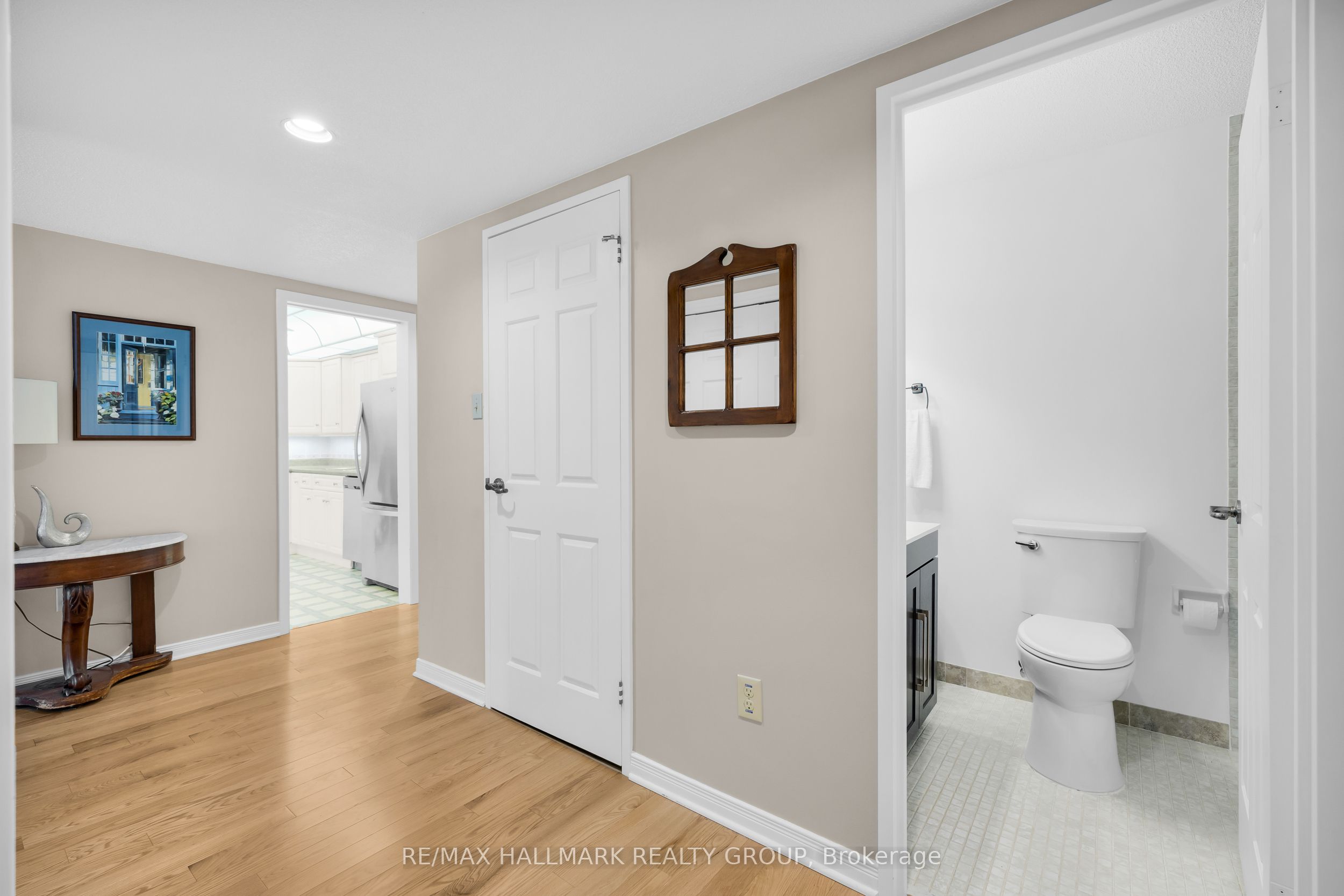 55 Water Street E 405 Property Photo 27