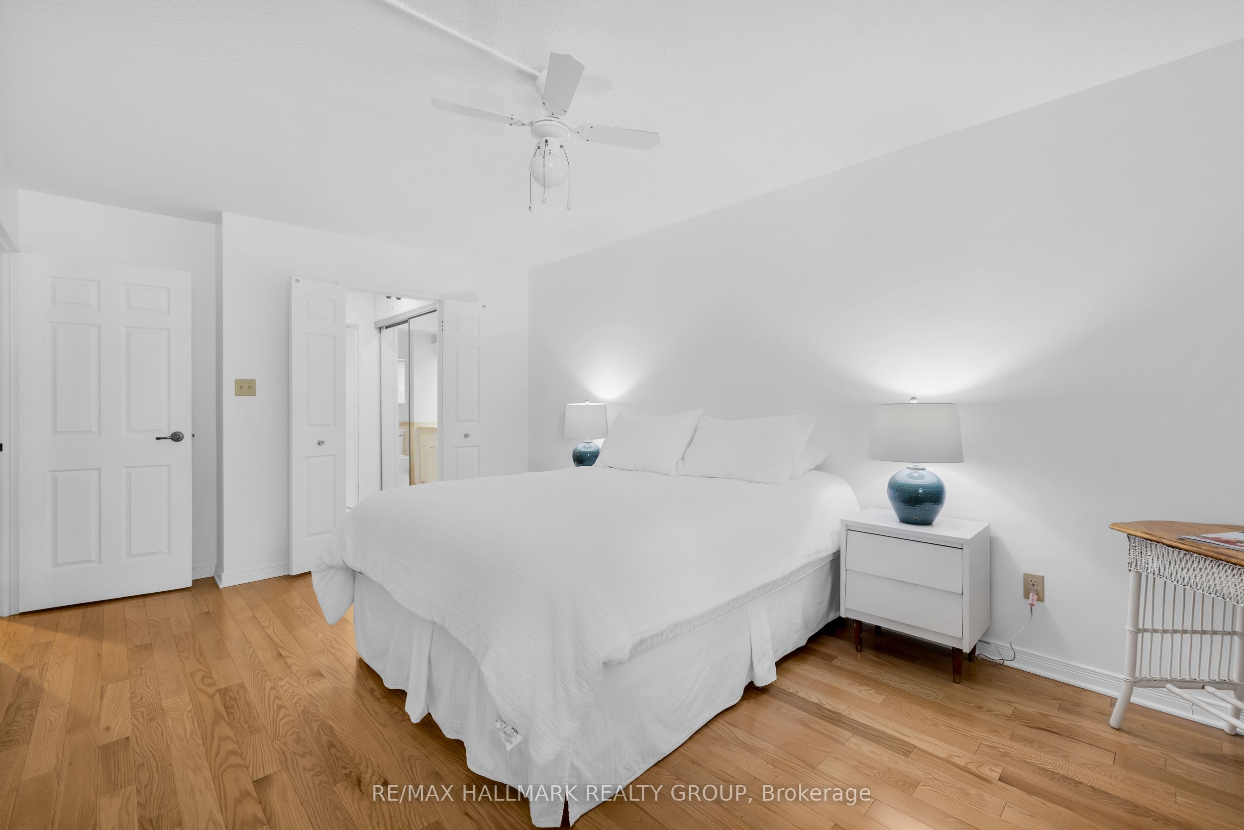 55 Water Street E 405 Property Photo 29