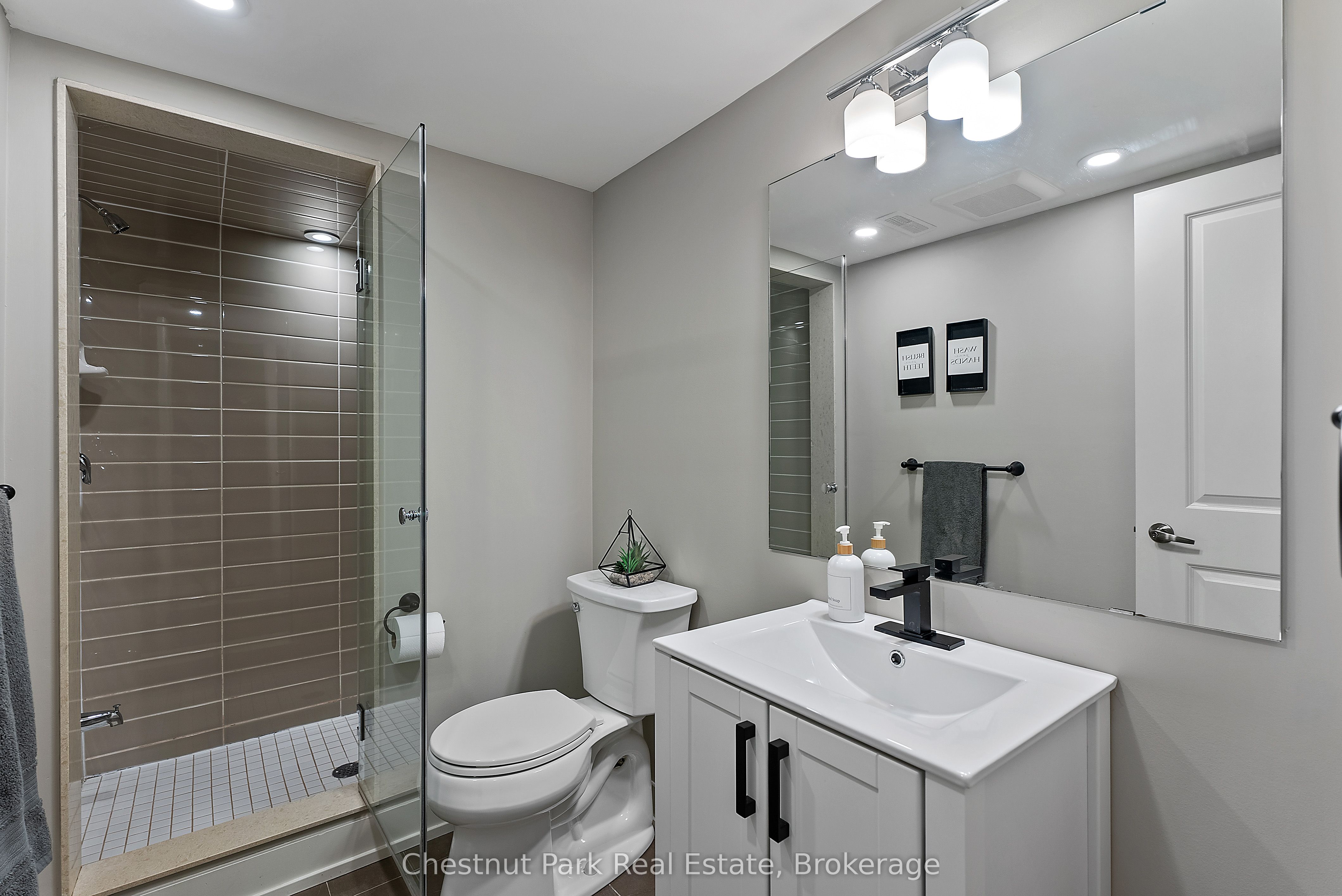 61 Rockmount Crescent Property Photo 25