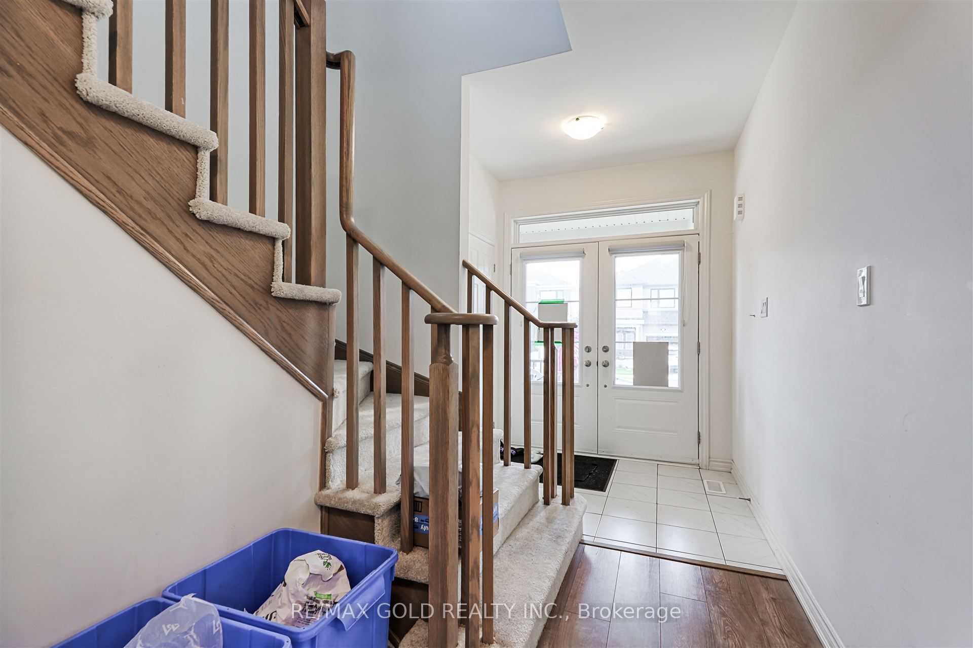 76 Prest Way Property Photo 2
