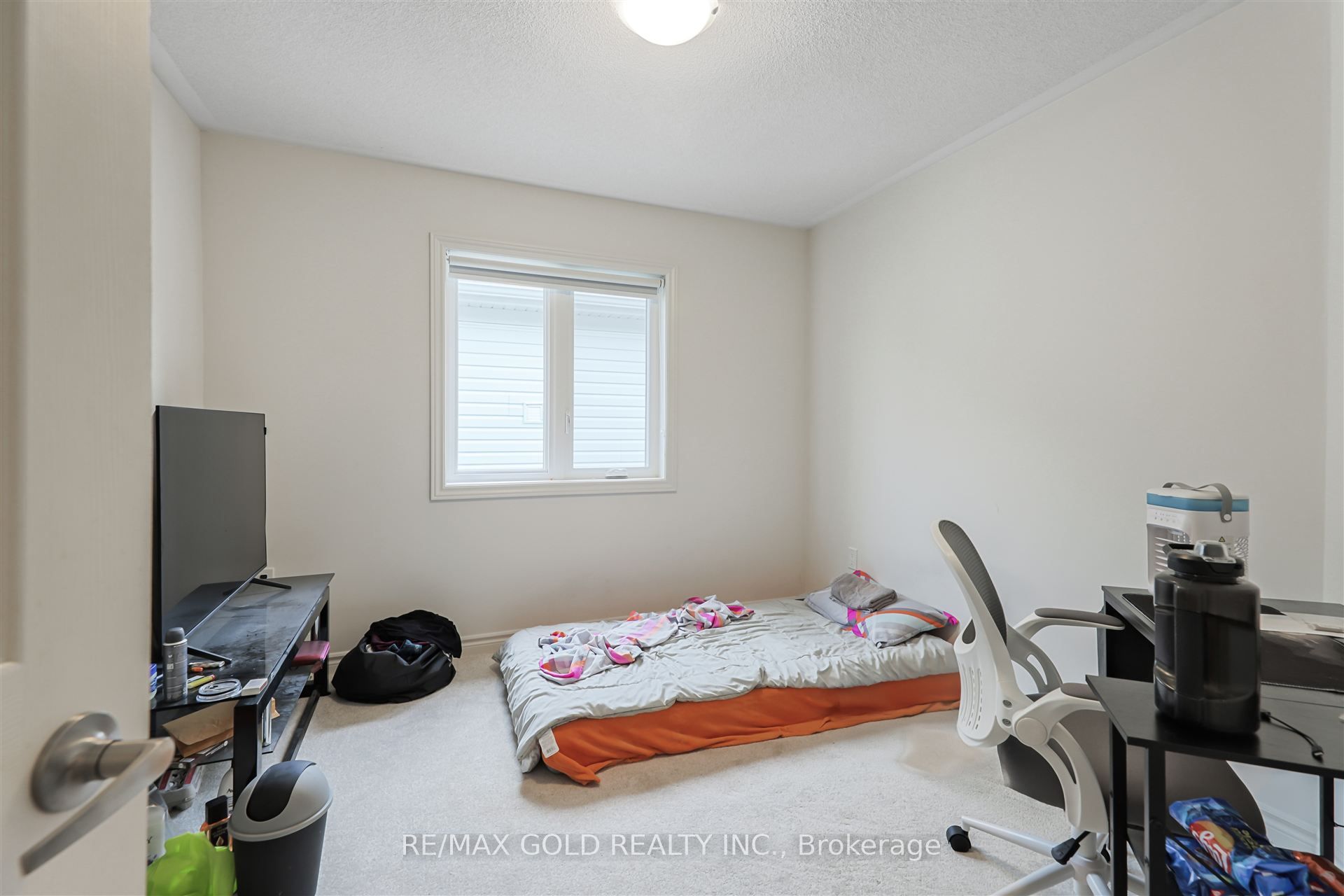 76 Prest Way Property Photo 8