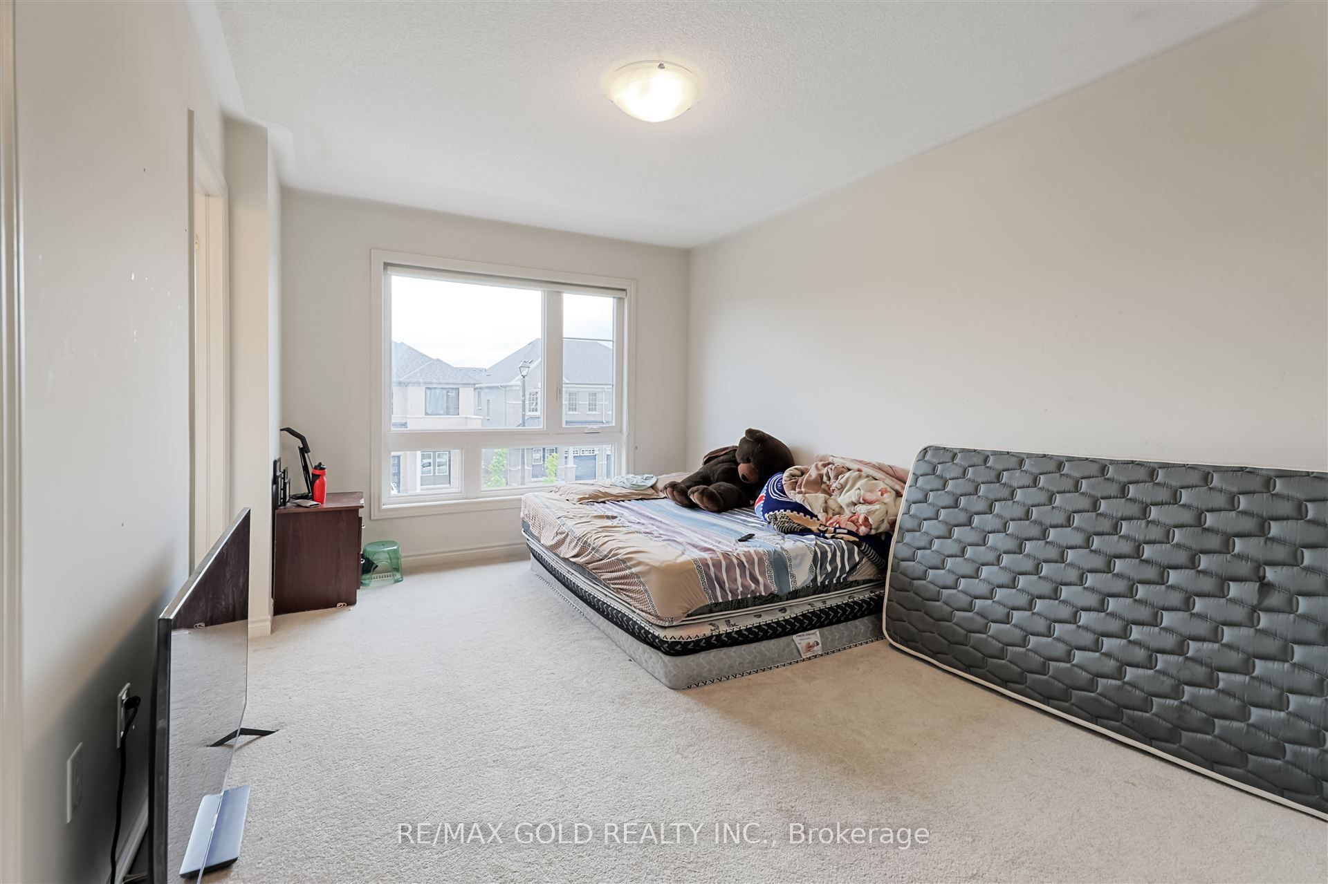 76 Prest Way Property Photo 12