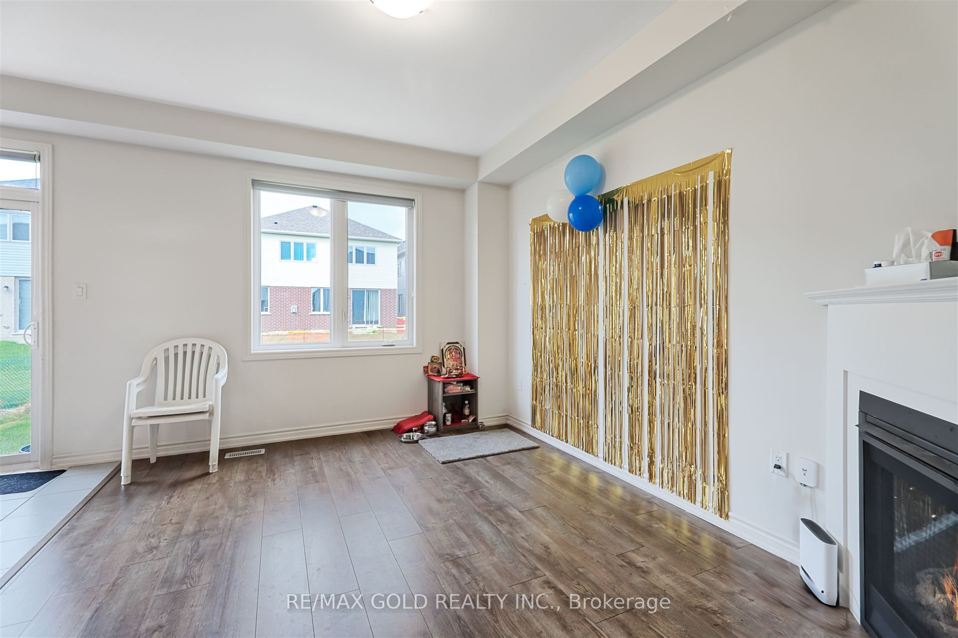 76 Prest Way Property Photo 13