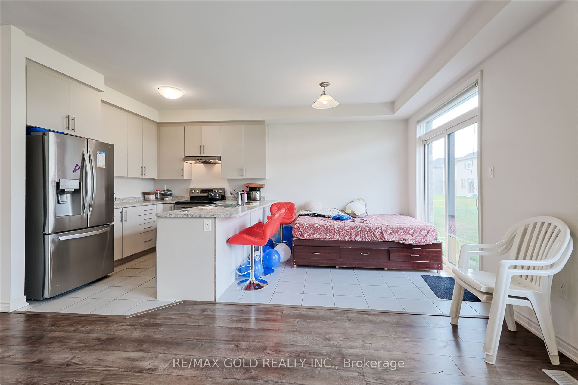 76 Prest Way Property Photo 15