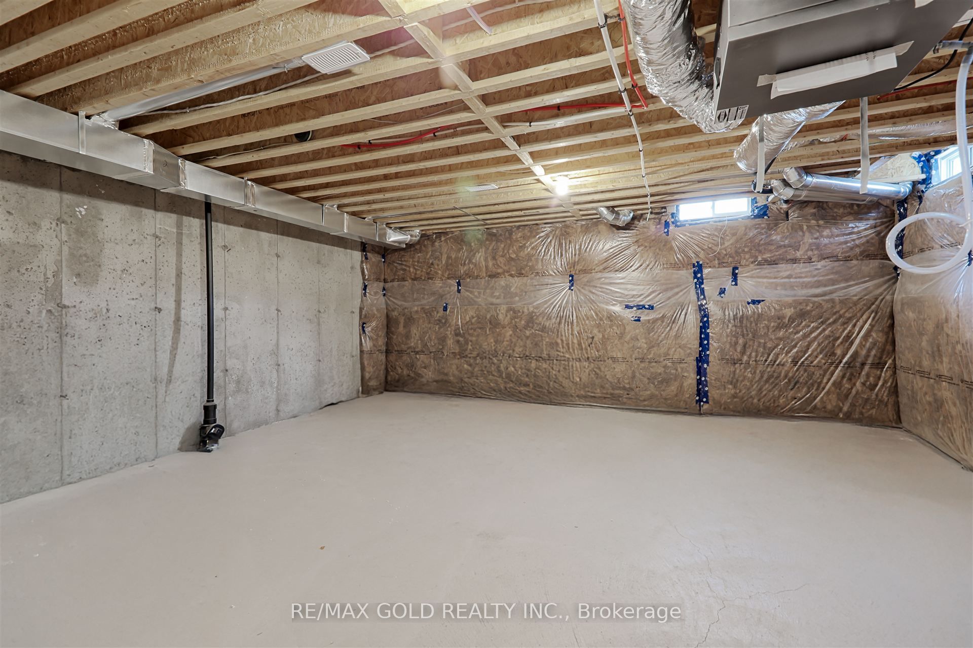 76 Prest Way Property Photo 18