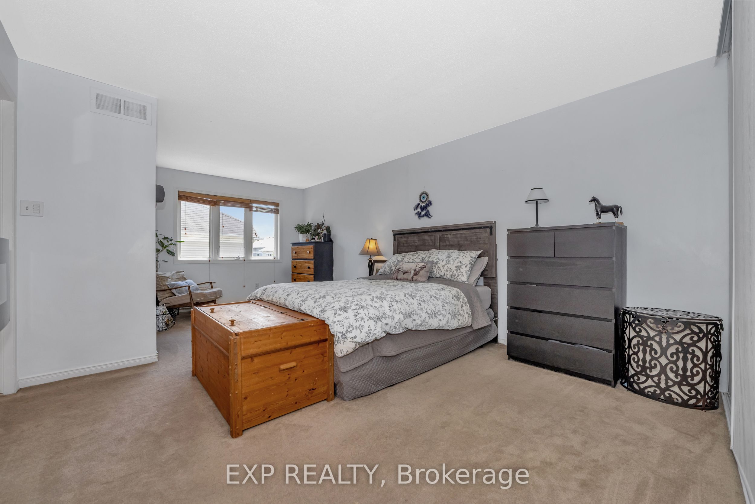 232 Meadowbreeze Drive Property Photo 15