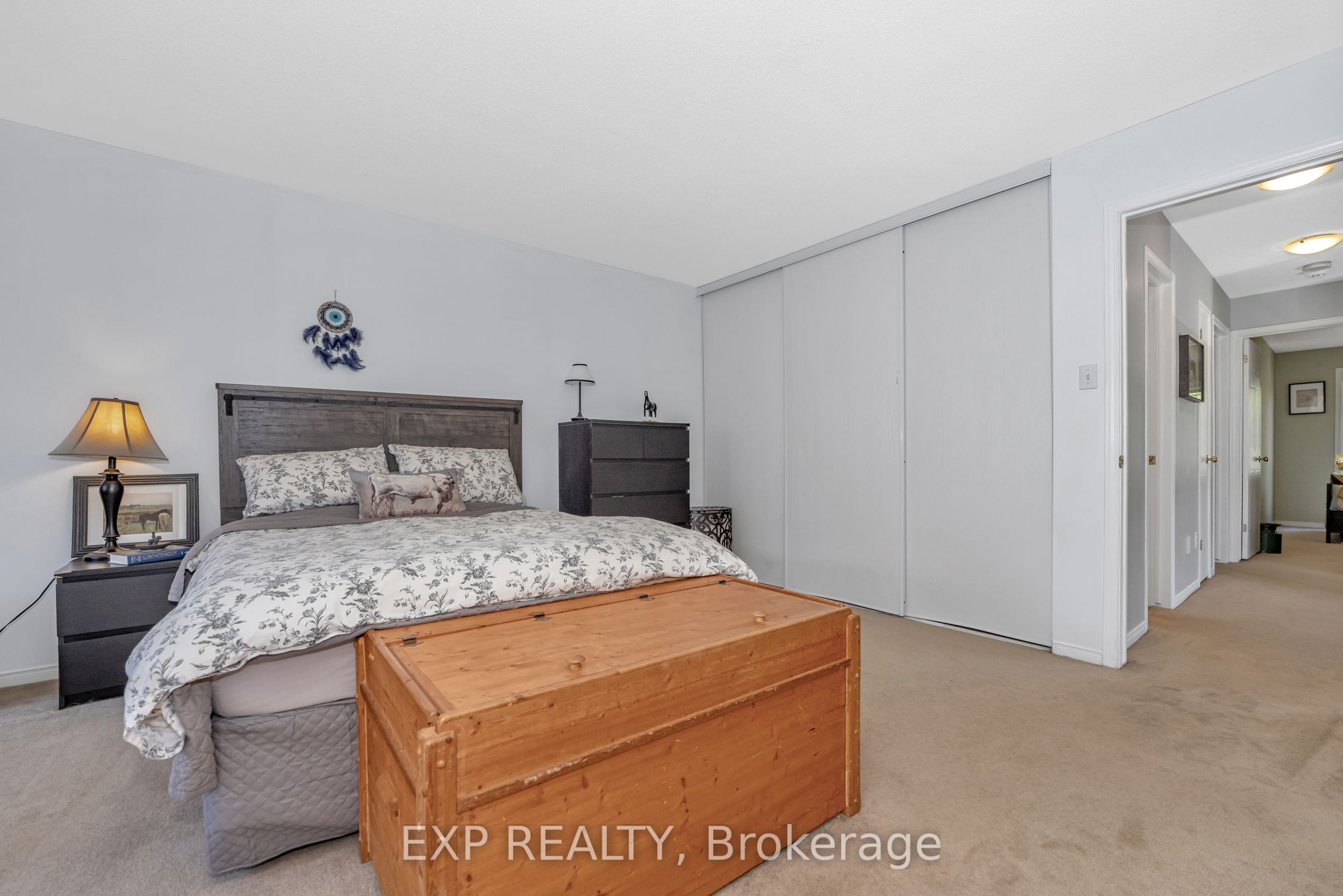 232 Meadowbreeze Drive Property Photo 16