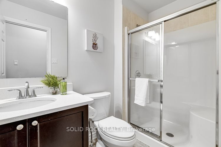 531 Bretby Crescent Property Photo 17