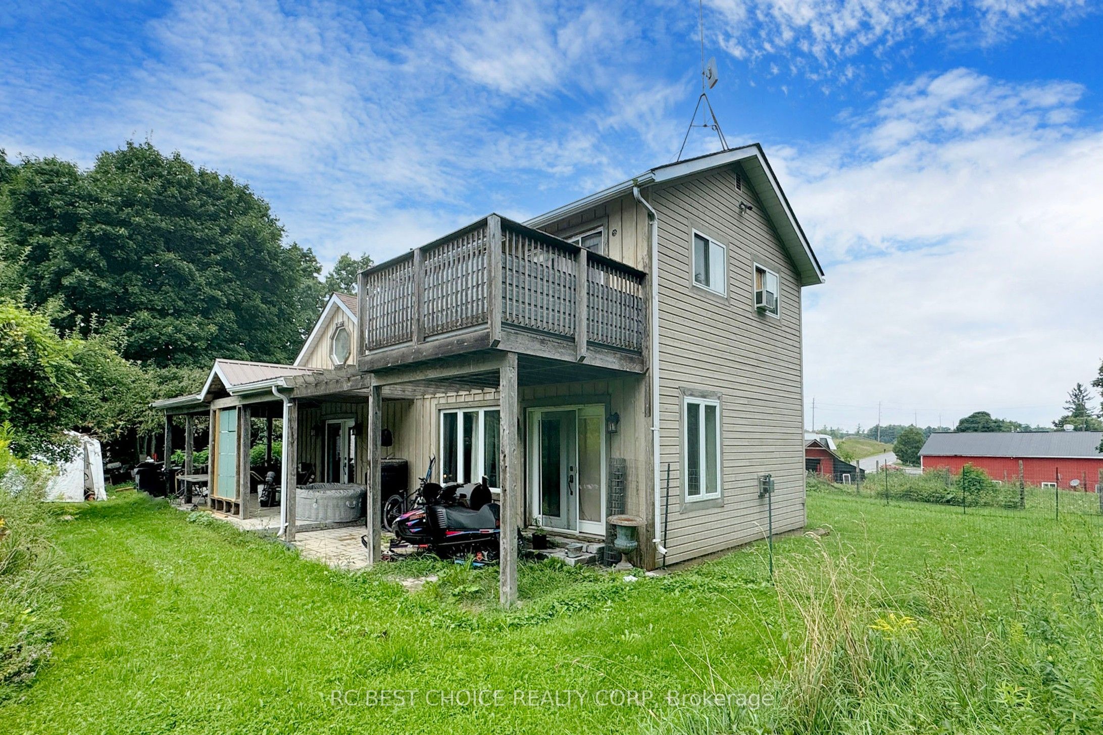 103 Lonsberry Rd Property Photo 8