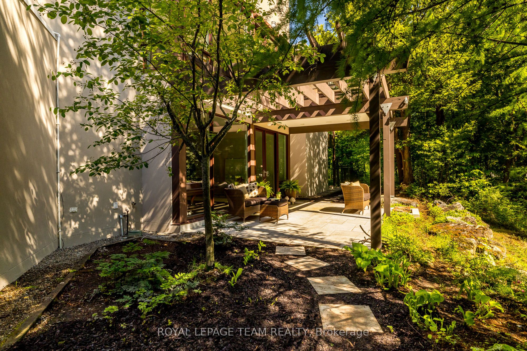14 Kanata Rockeries Private Property Photo 46