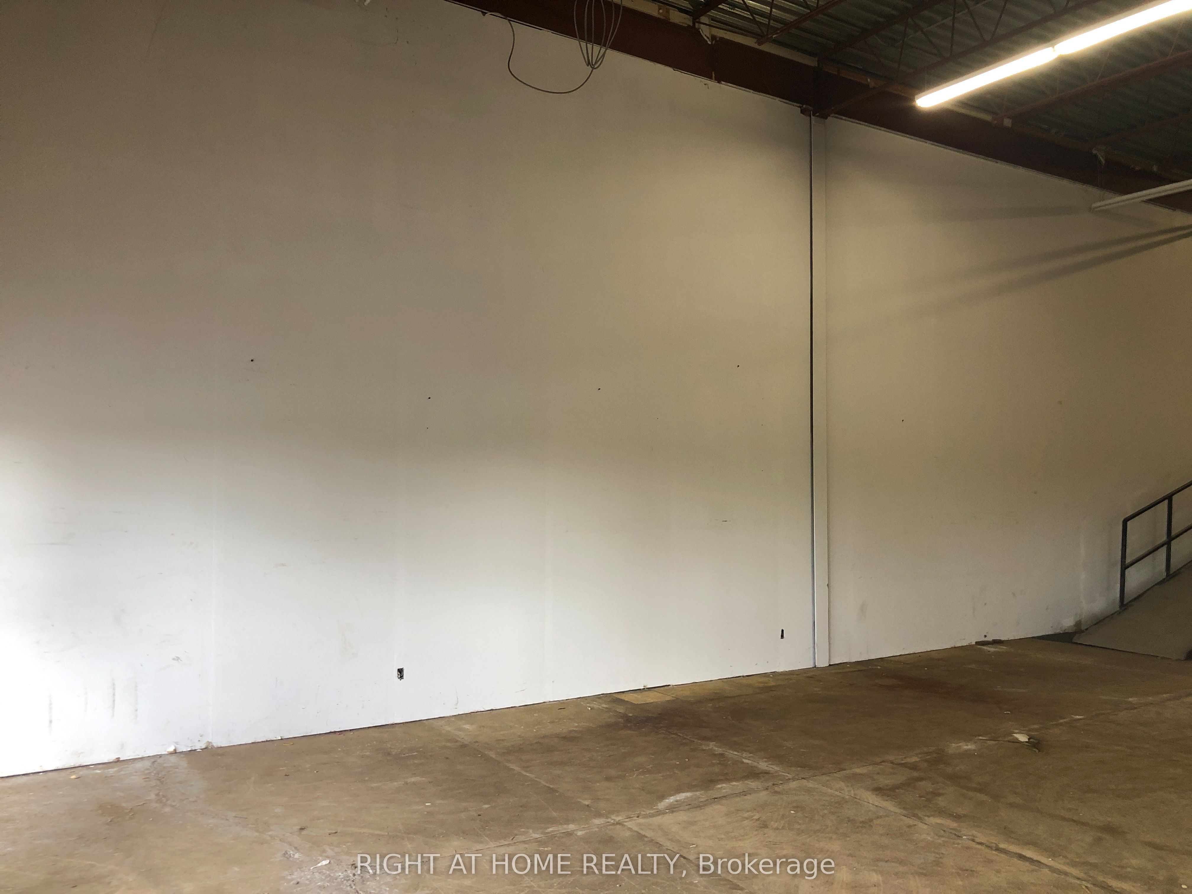 716 Industrial Avenue Property Photo 6