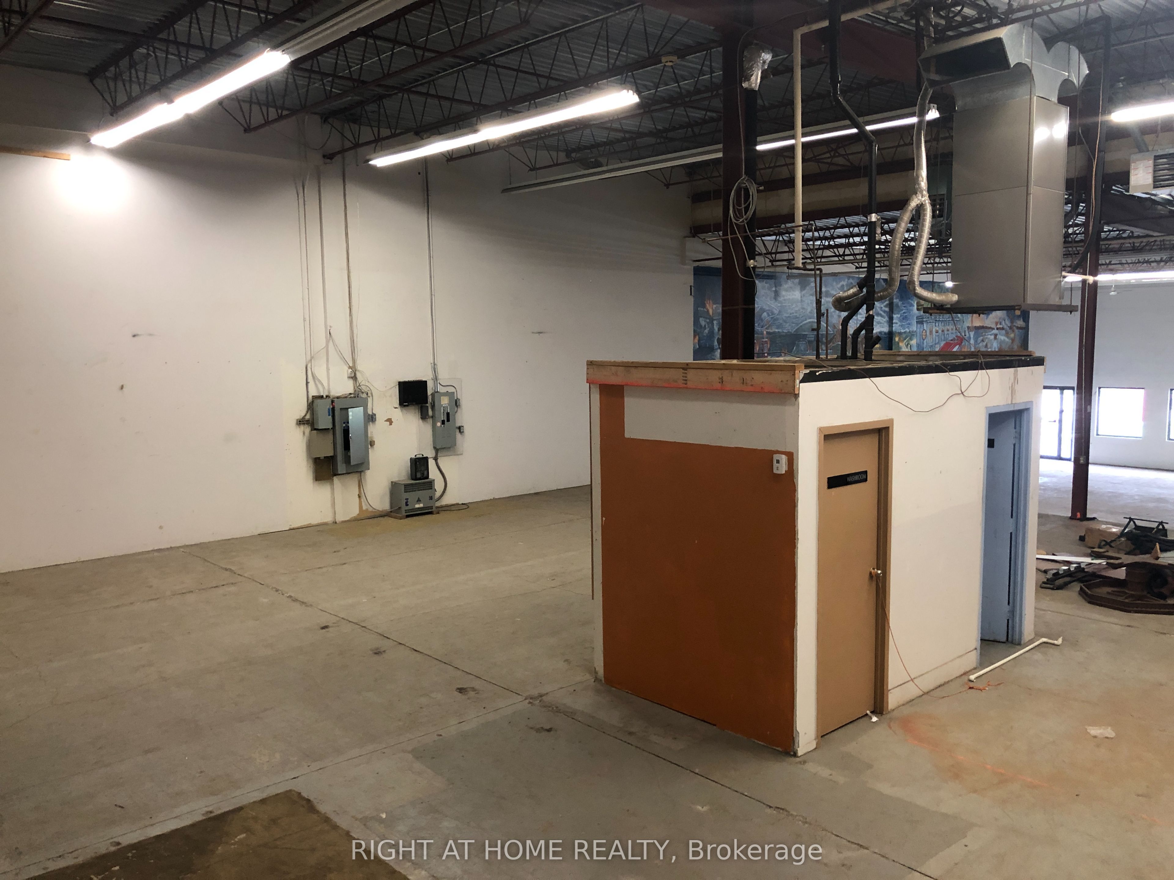716 Industrial Avenue Property Photo 8