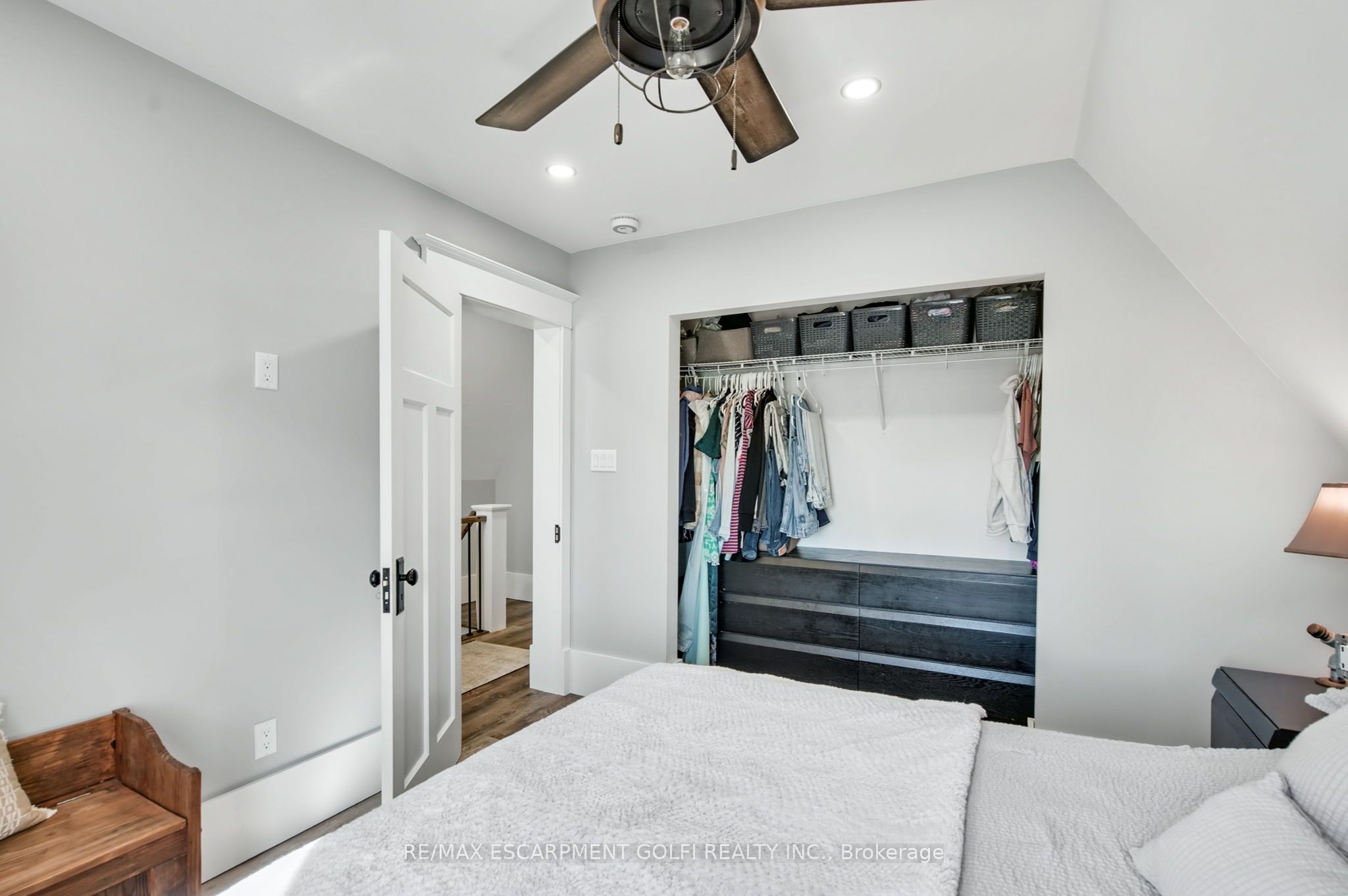 4279 East Avenue Property Photo 22