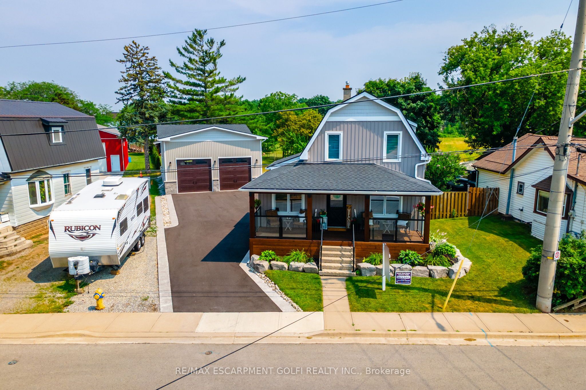 4279 East Avenue Property Photo 46