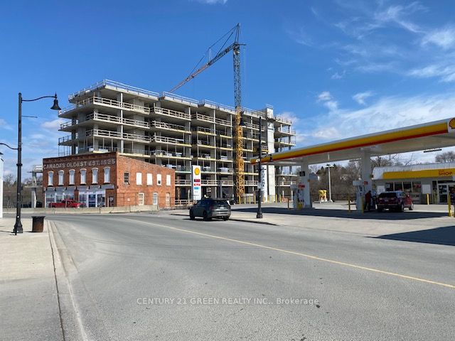 80 Dundas Street E Property Photo 8