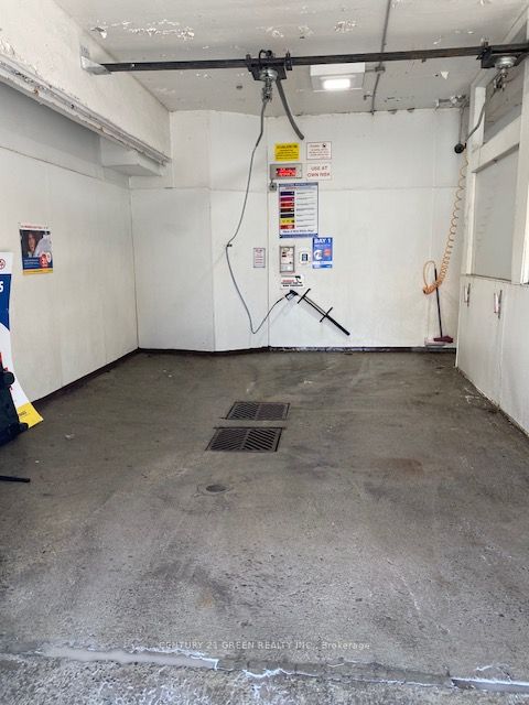 80 Dundas Street E Property Photo 31
