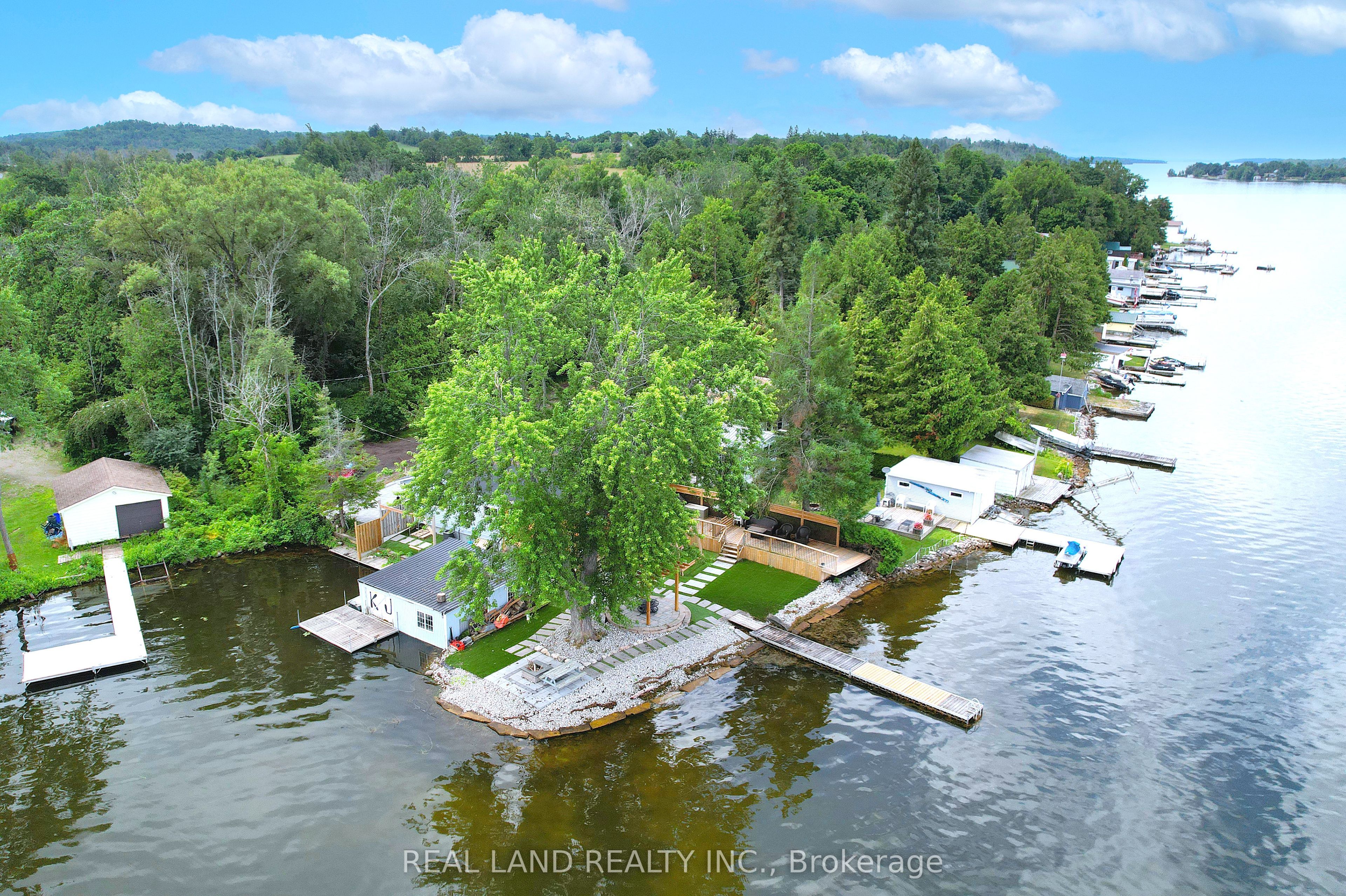 84 Parker Dr Property Photo 1
