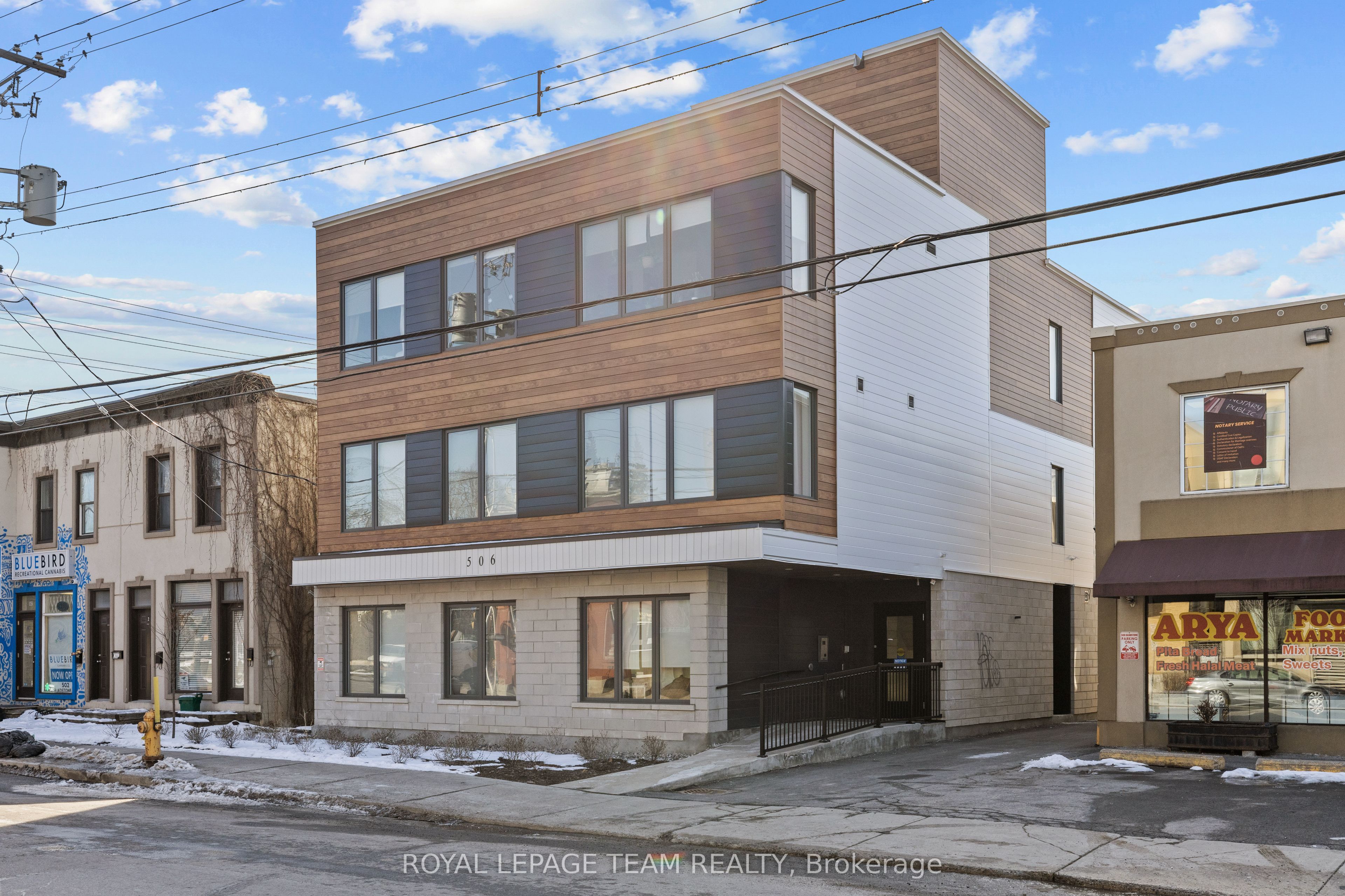506 Gladstone Ave Property Photo 1