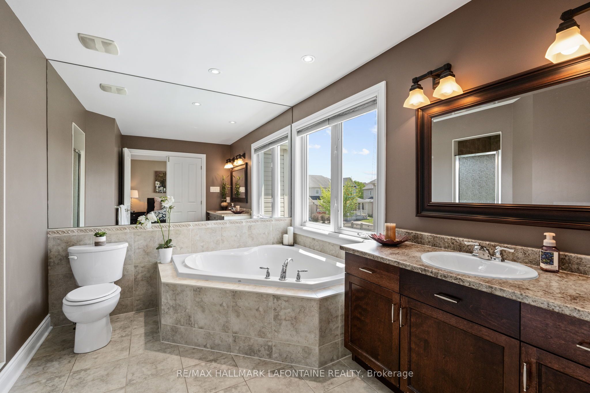 3202 River Rock Avenue Property Photo 18