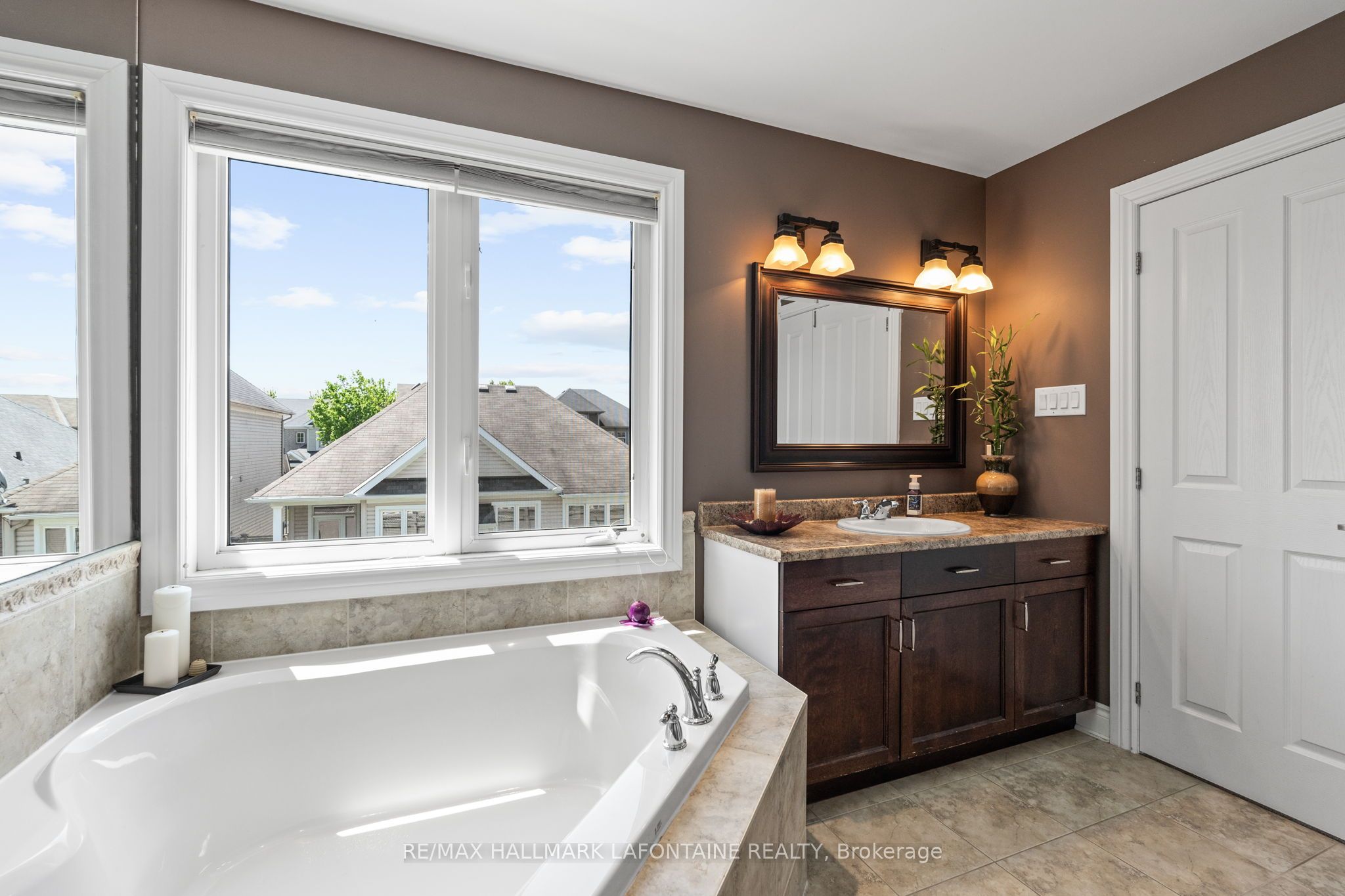 3202 River Rock Avenue Property Photo 19