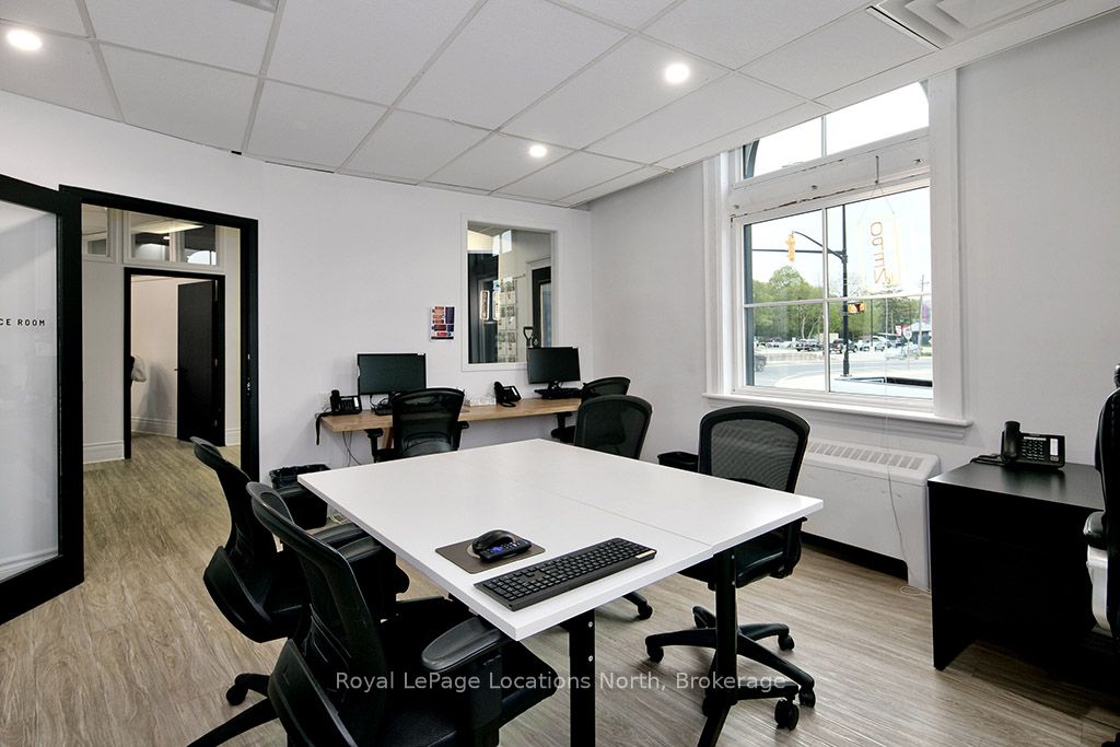 1 Bruce Street N Property Photo 6